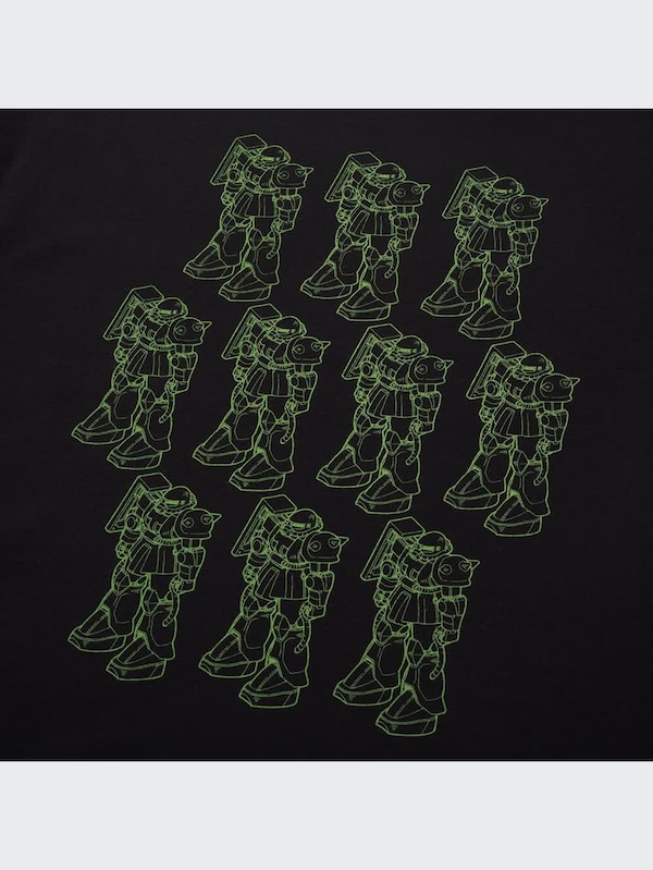 ガンプラ40周年アニバーサリー UT グラフィックTシャツ（半袖・レギュラーフィット）