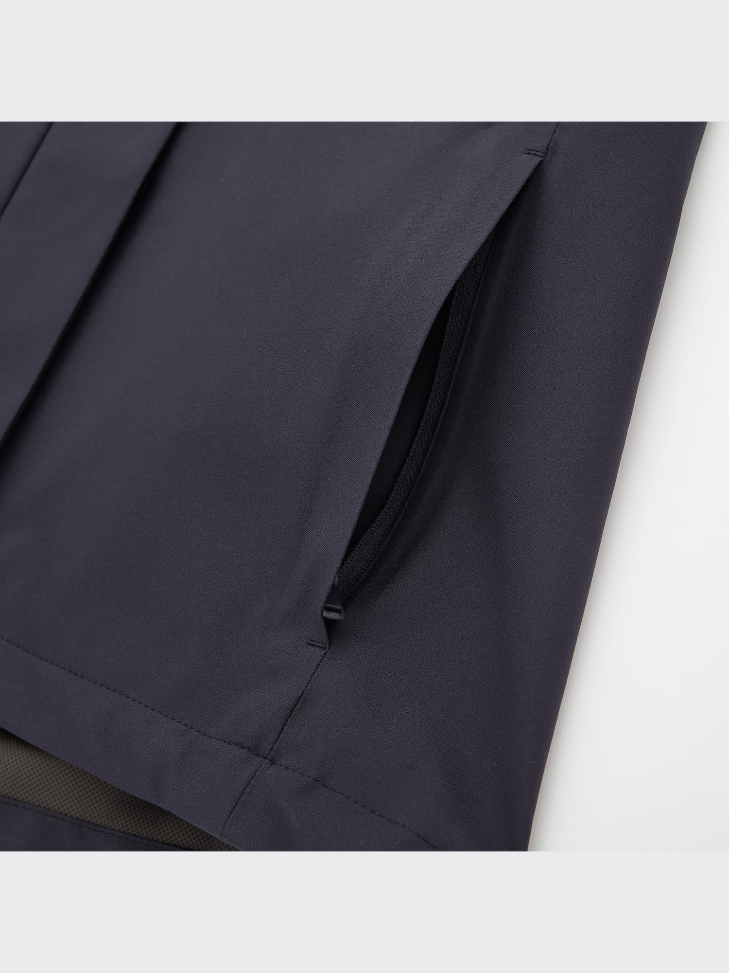 ユニクロ公式 | ブロックテックパーカ