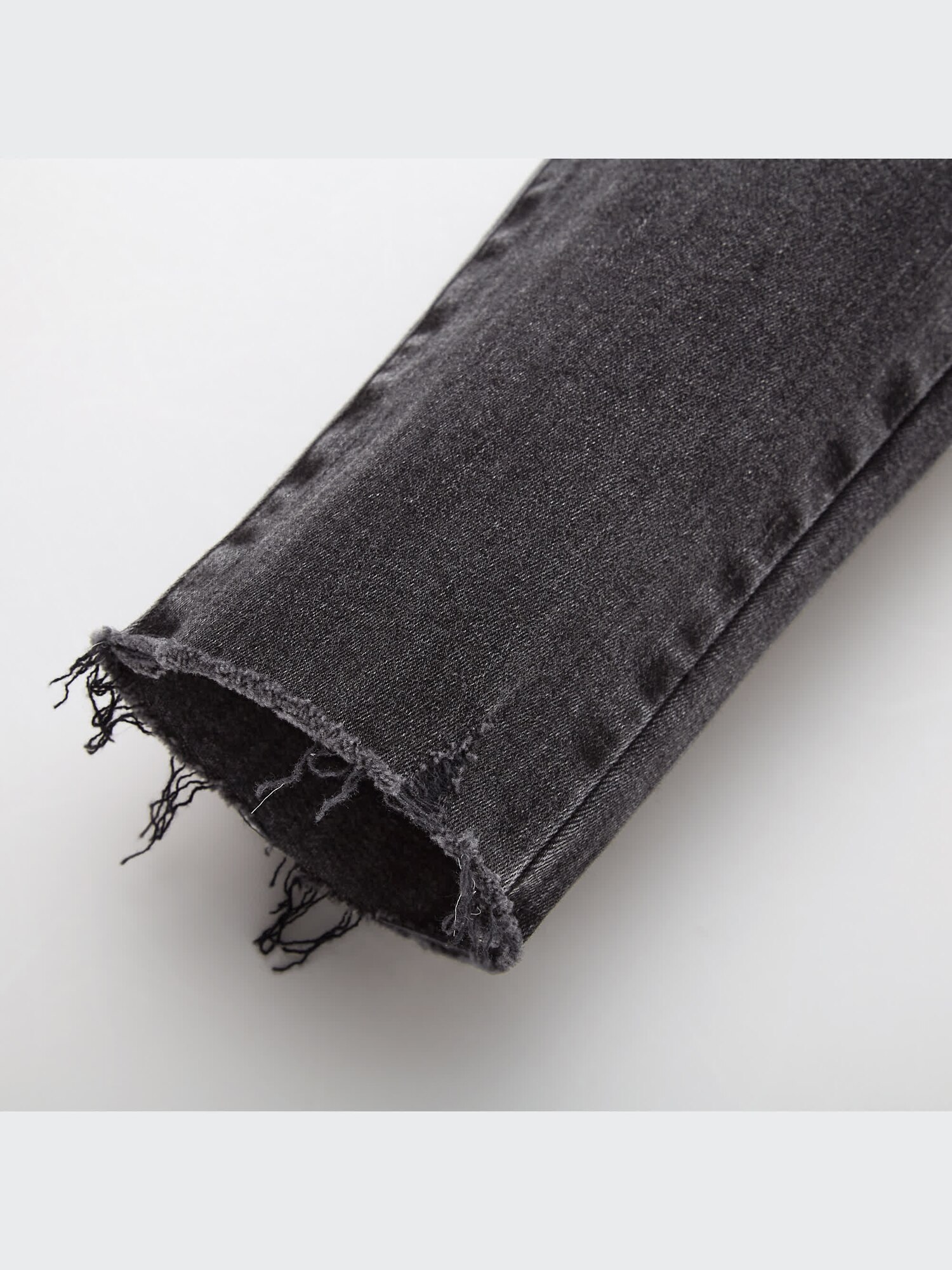 ユニクロ公式 | ウルトラストレッチジーンズ（ダメージ・丈70cm）