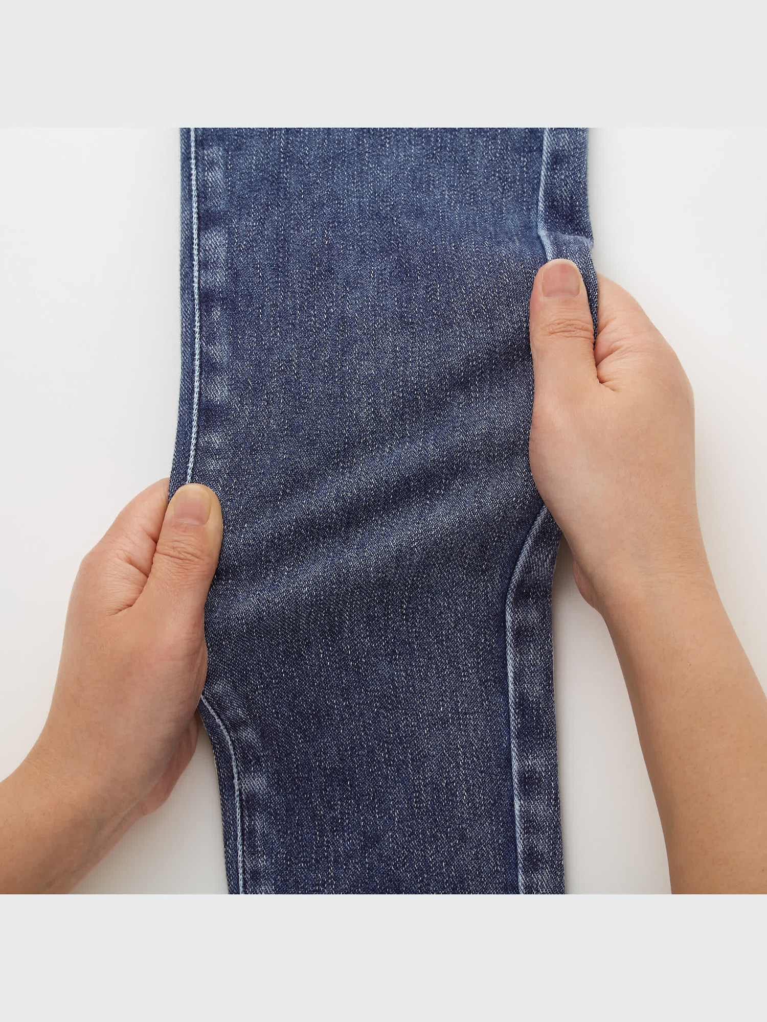 L0531N ぺージ ユニクロ公式 | ウルトラストレッチデニムレギンスパンツ（丈標準69.5