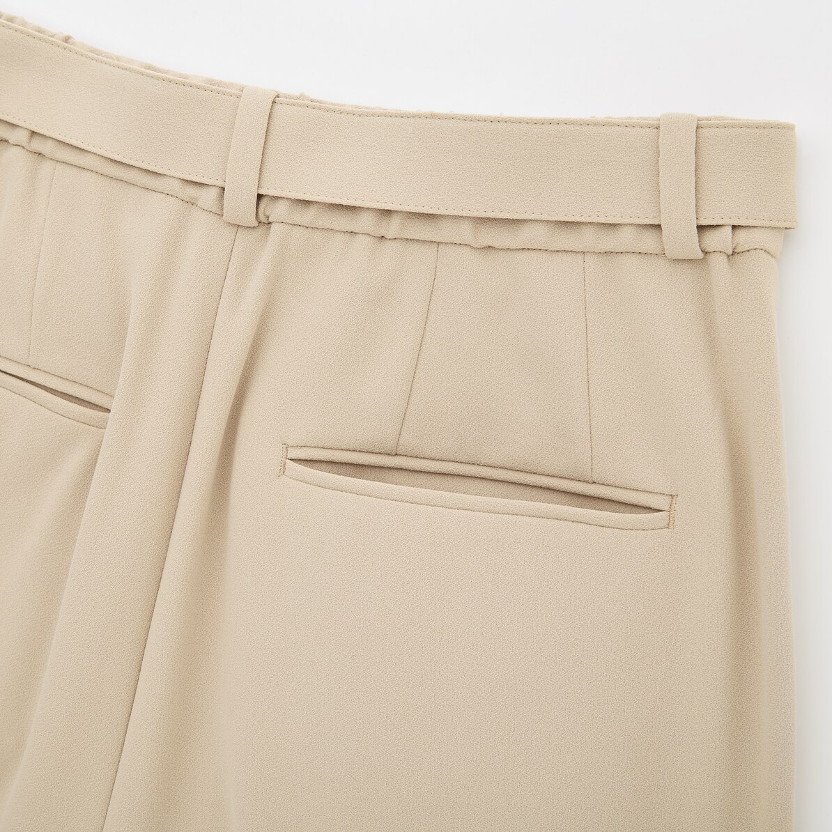 ベルテッドドレープワイドストレートパンツ 丈標準68 70cm Women ユニクロ