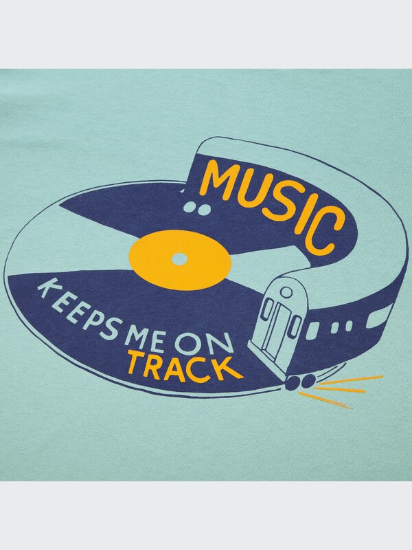 スティーブン・エスポ・パワーズ UT グラフィックTシャツ（半袖・オーバーサイズフィット）