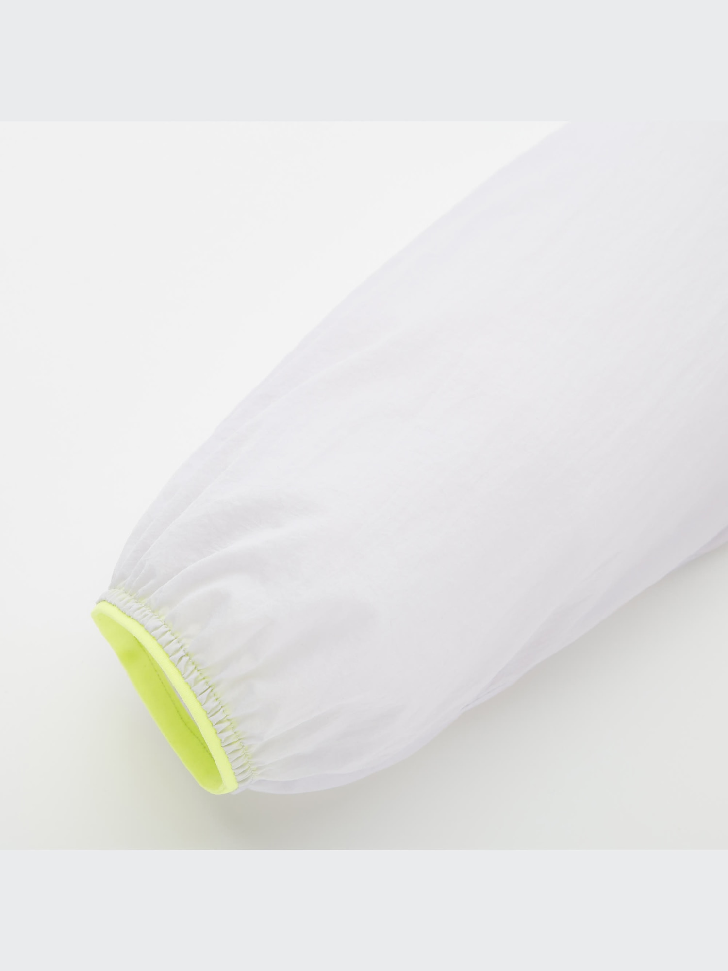 ユニクロ公式 | UNIQLO＋ ライトポケッタブルパーカ