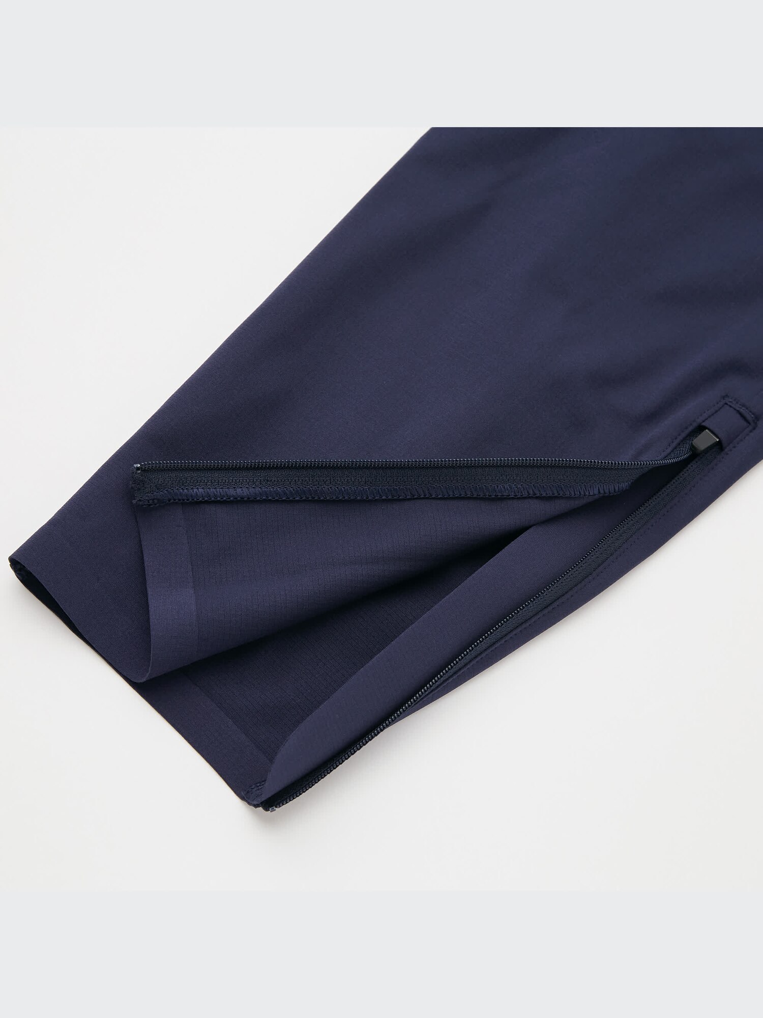 ユニクロ公式 | UNIQLO＋ ウルトラストレッチアクティブパンツ