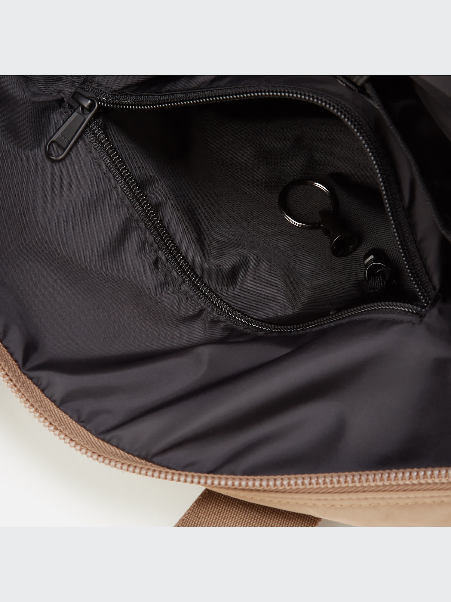 ユニクロ公式 | パデッド2WAYトートバッグ