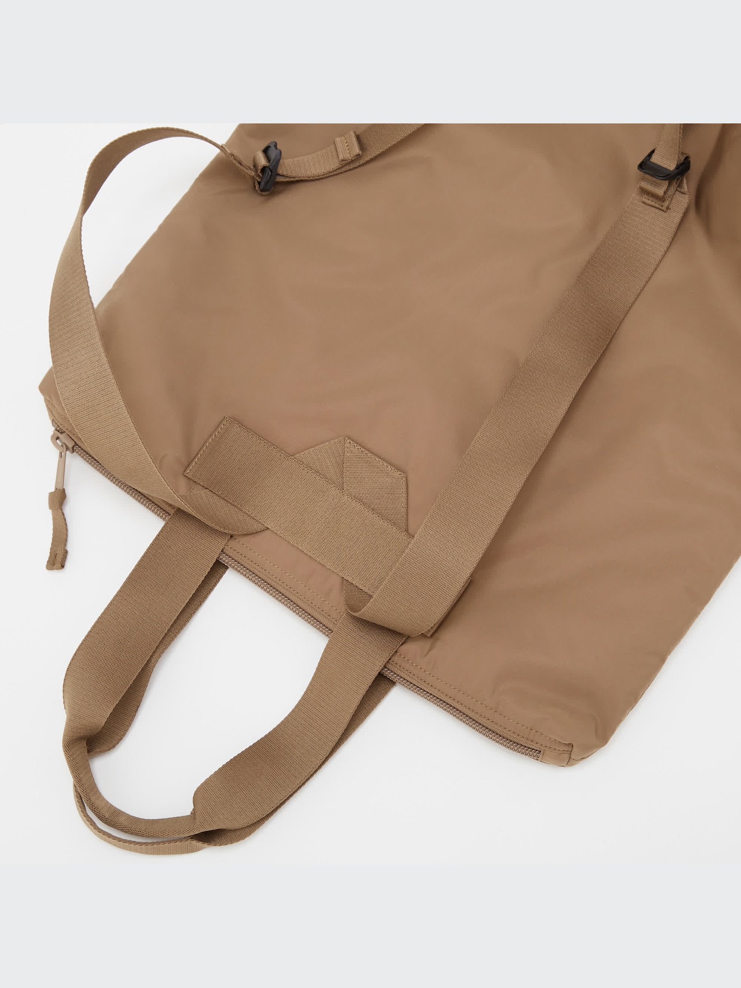 ユニクロ公式 | パデッド2WAYトートバッグ