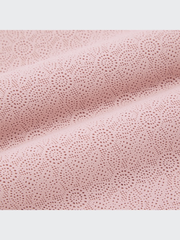 シームレスVネックブラキャミソール（レース）