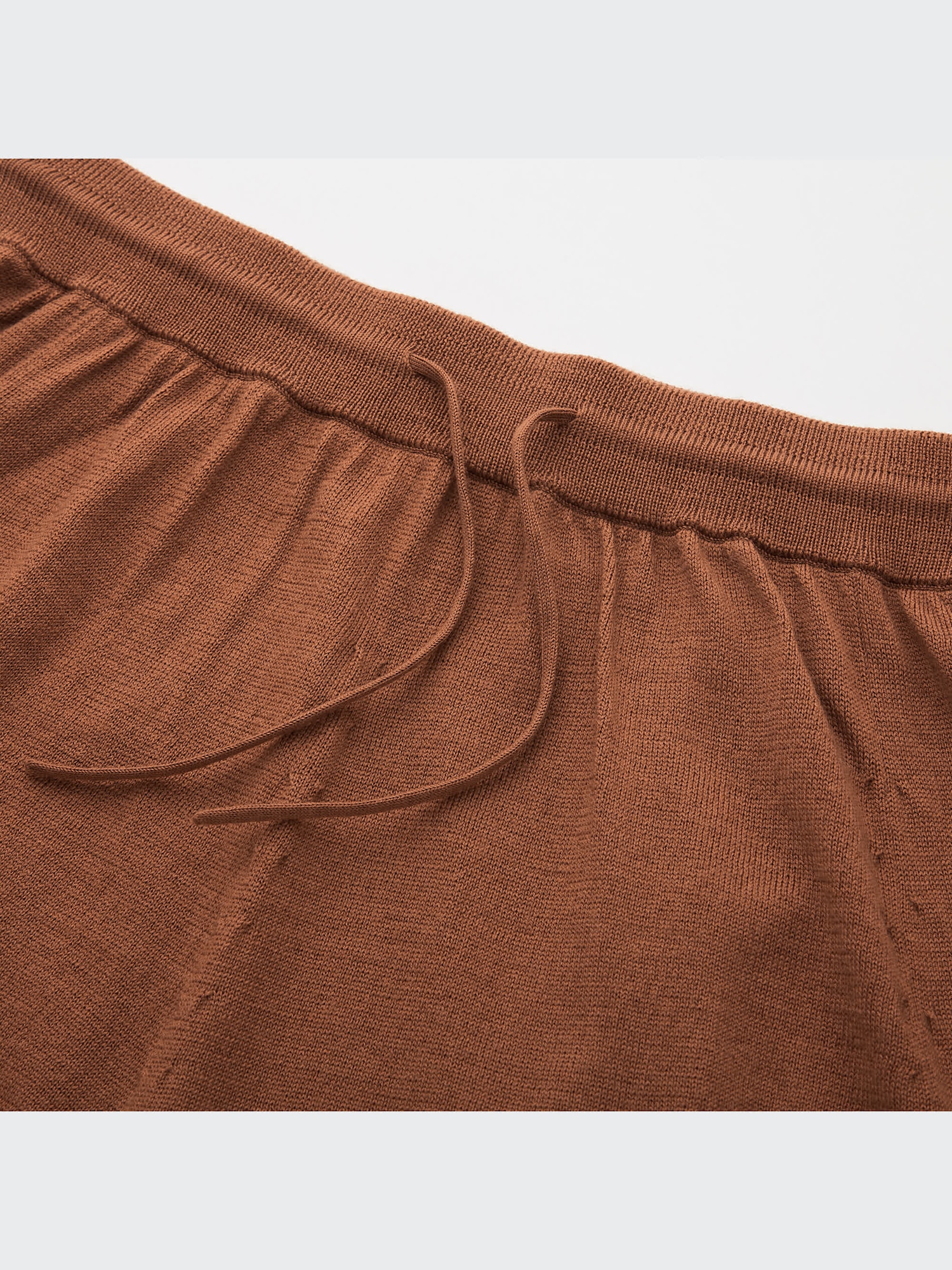 ユニクロ公式 | メリノブレンドフレアスカート