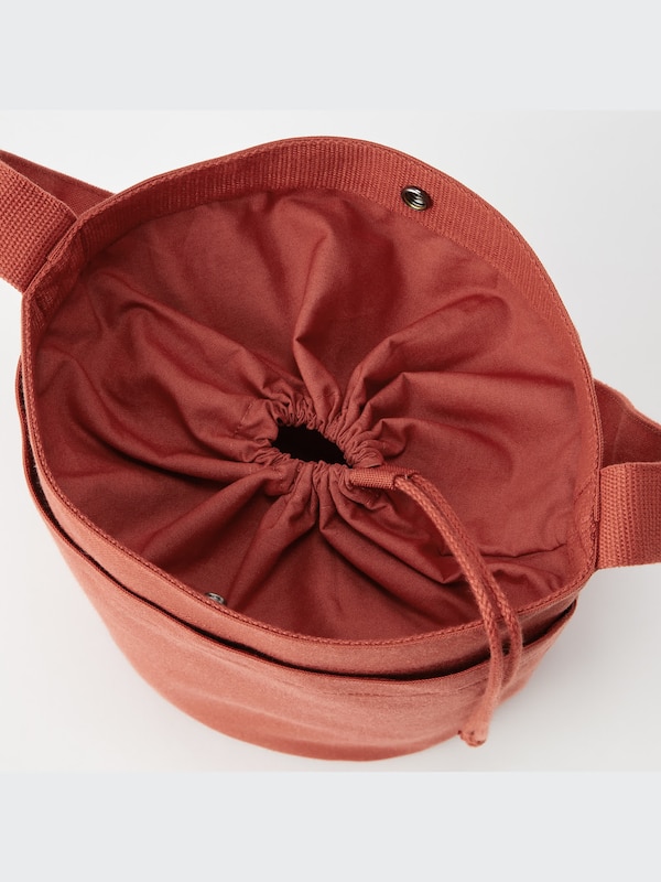 キャンバスバケットバッグ