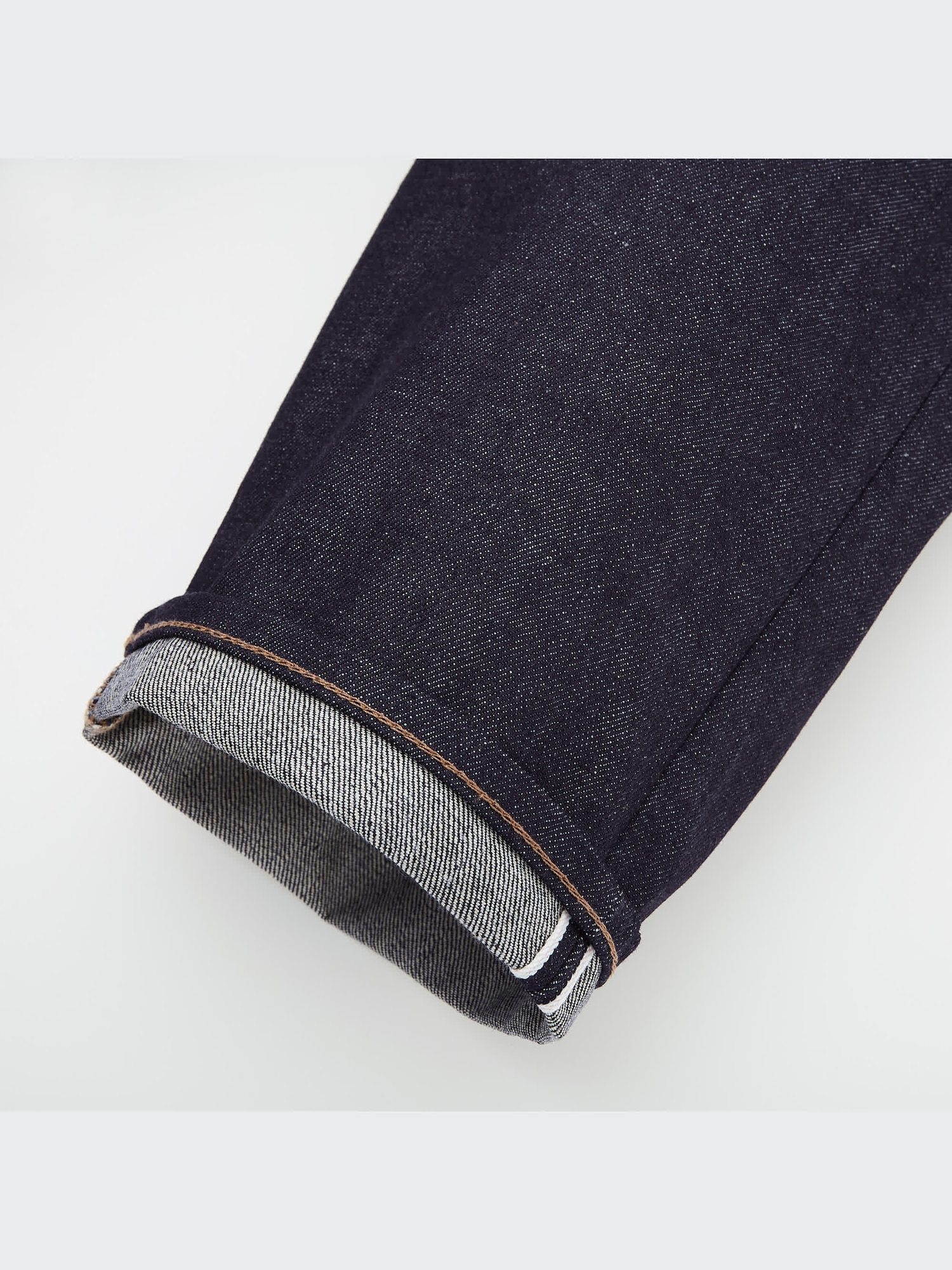 ユニクロ公式 | セルビッジレギュラーフィットジーンズ