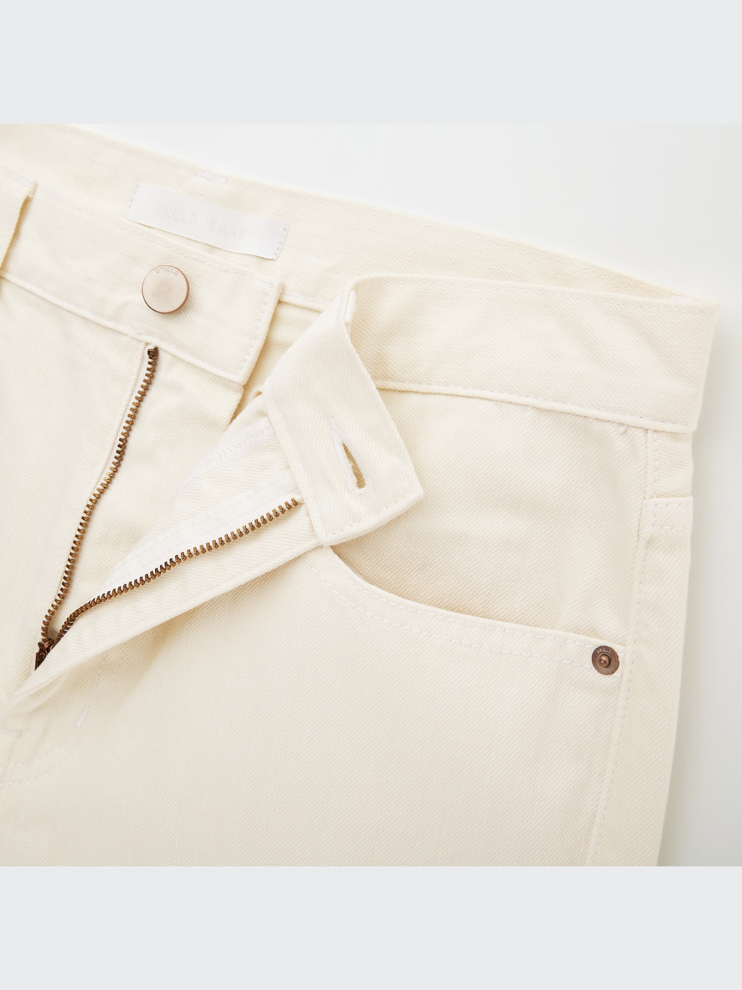 りんページ ユニクロ公式 | スラウチテーパードアンクルジーンズ（ダメージ