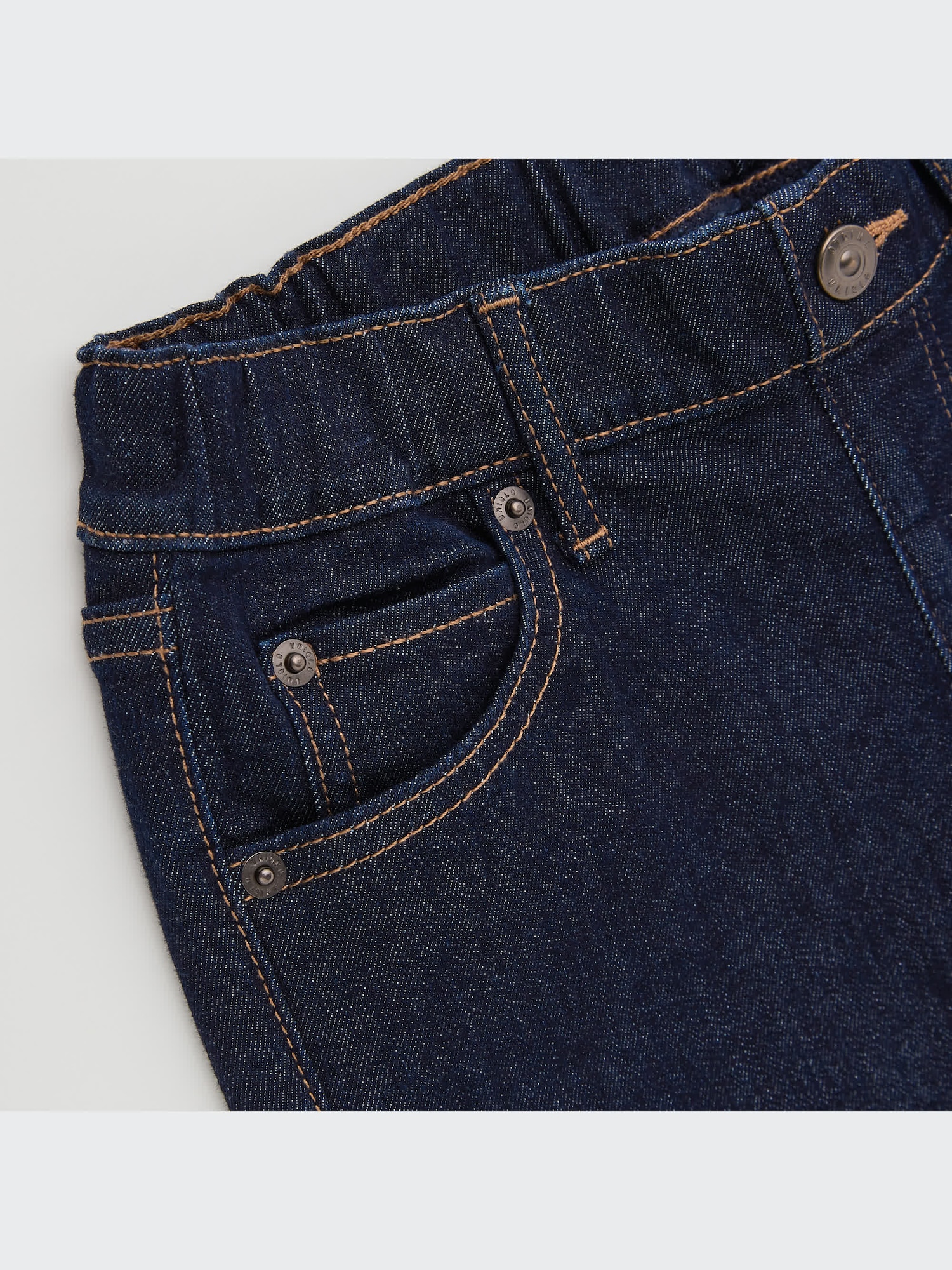 ユニクロ公式 | ウルトラストレッチデニムスリムフィットパンツ