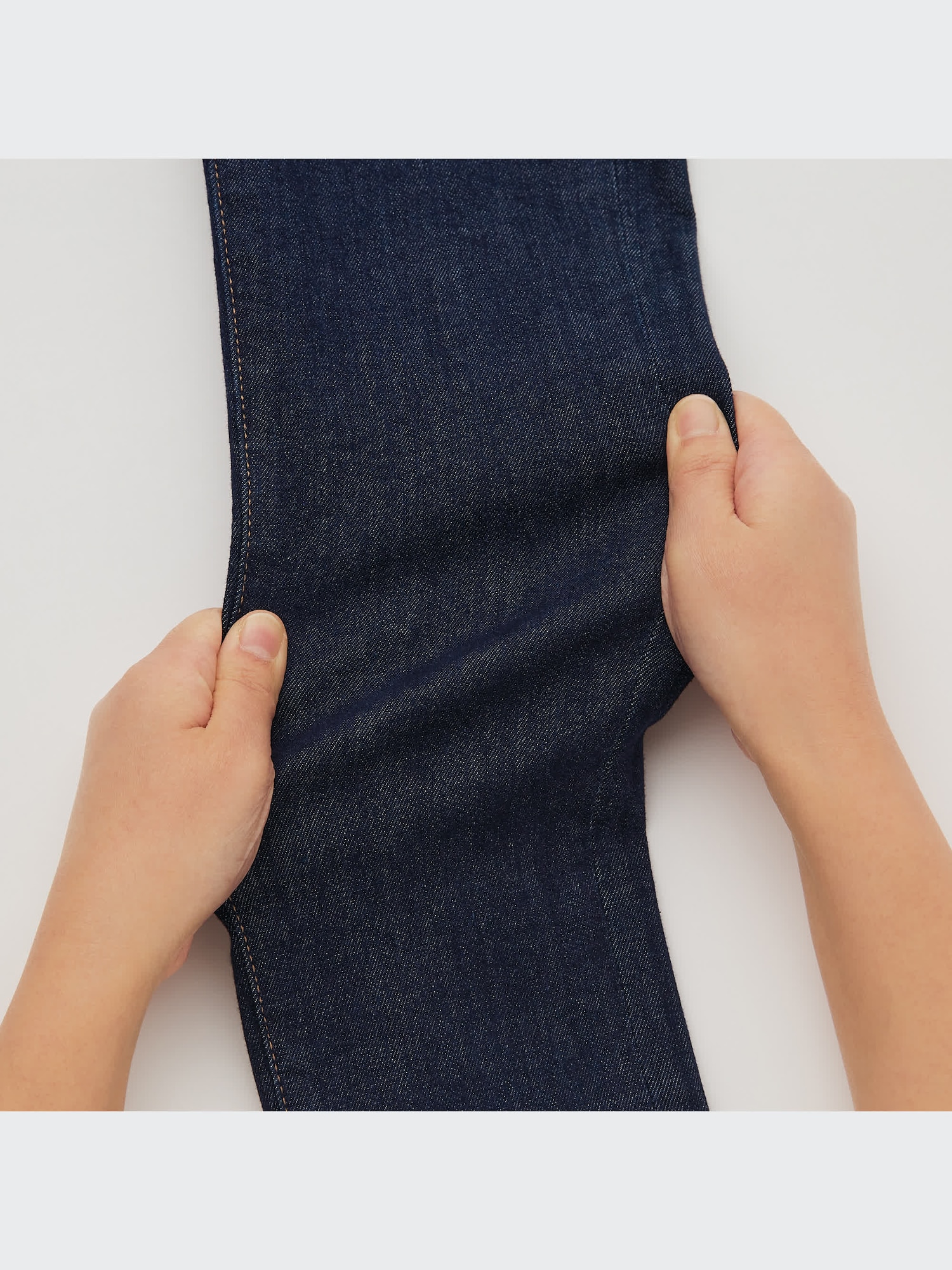 ユニクロ公式 | ウルトラストレッチデニムスリムフィットパンツ