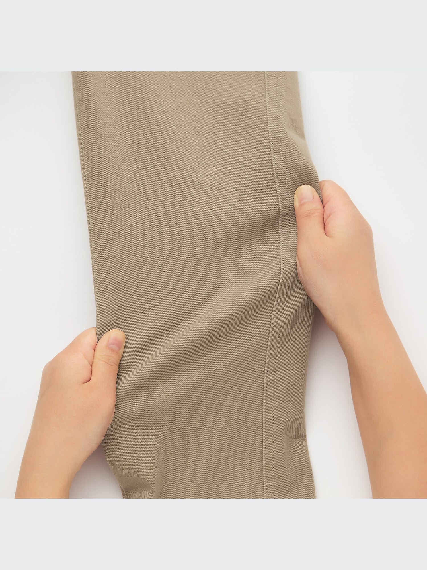 ぱーページ ユニクロ公式 | ウルトラストレッチレギュラーフィットチノパンツ