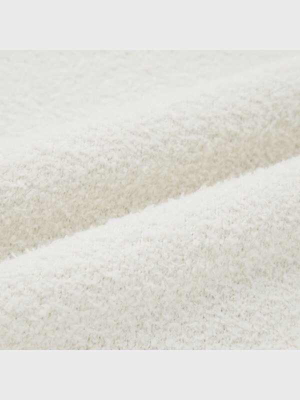 フラッフィソフトモックネックセーター（長袖）