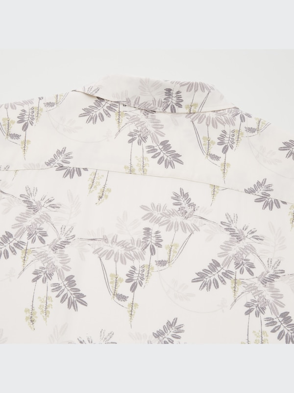 Kemeja Kerah Terbuka Lengan Pendek