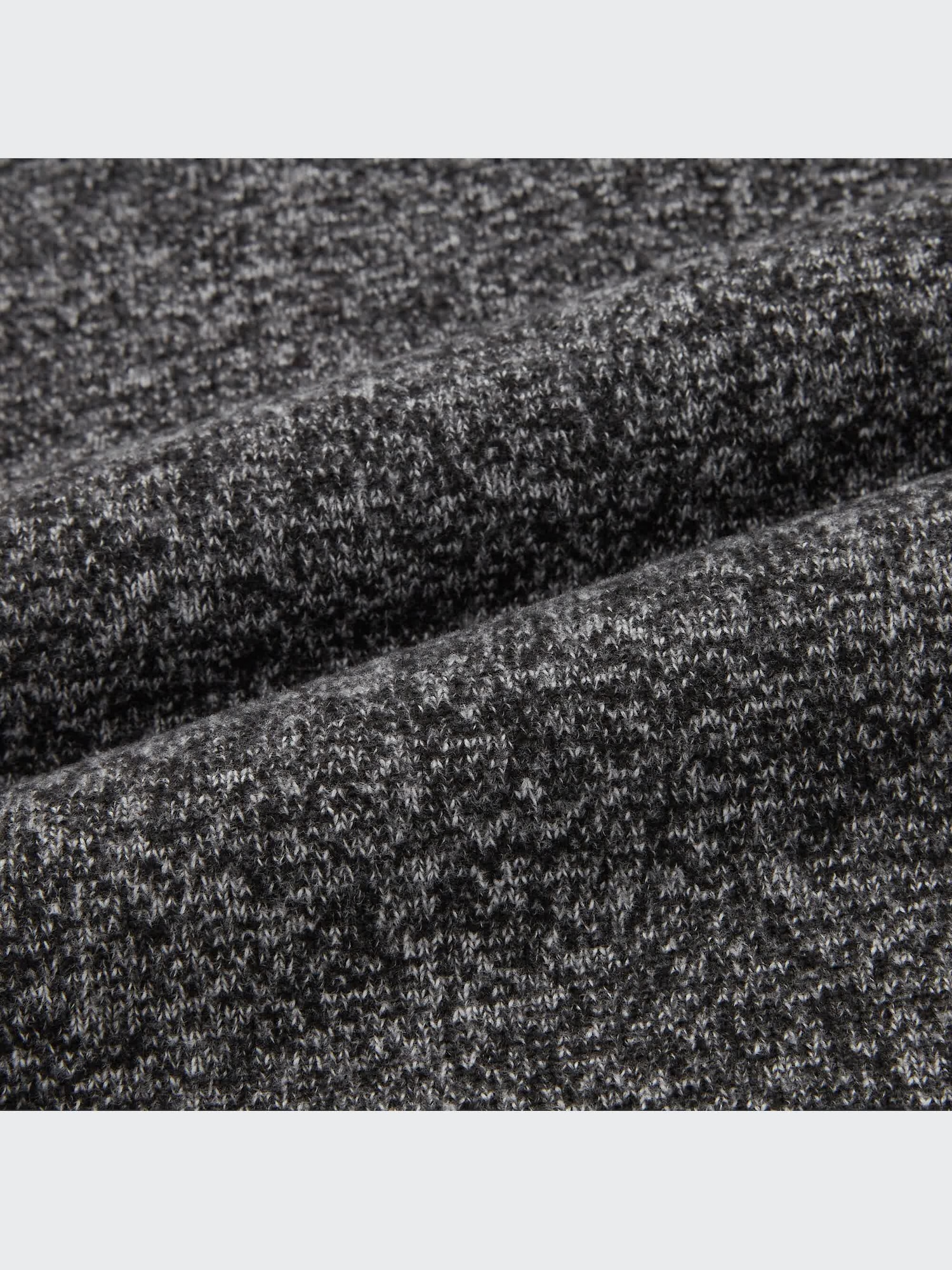 ソフトフリースワンピース見本 UNIQLO（ユニクロ）の「ソフトニットフリースワンピース（長袖