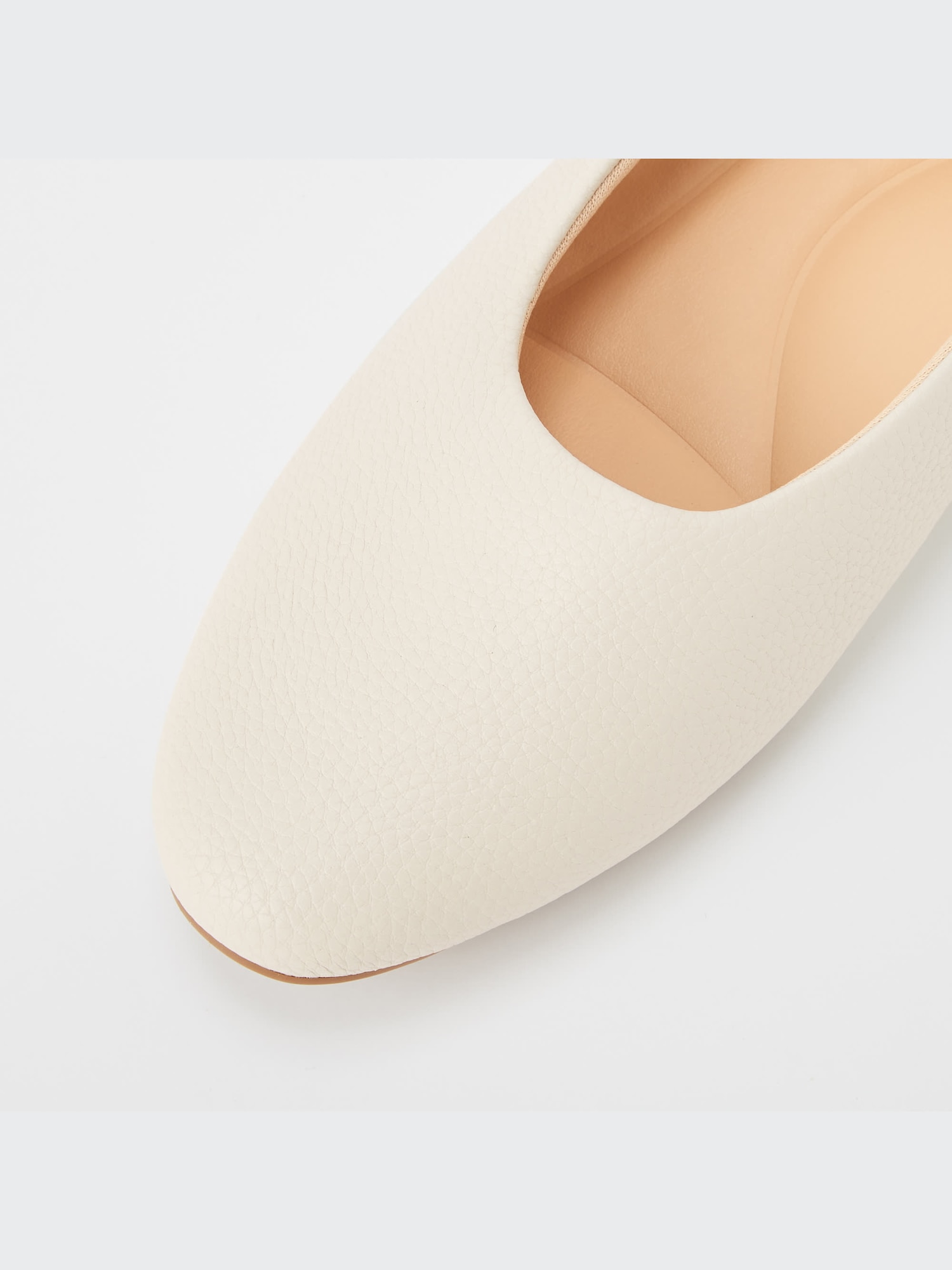 ユニクロ公式 | コンフィールタッチラウンドフラットシューズ