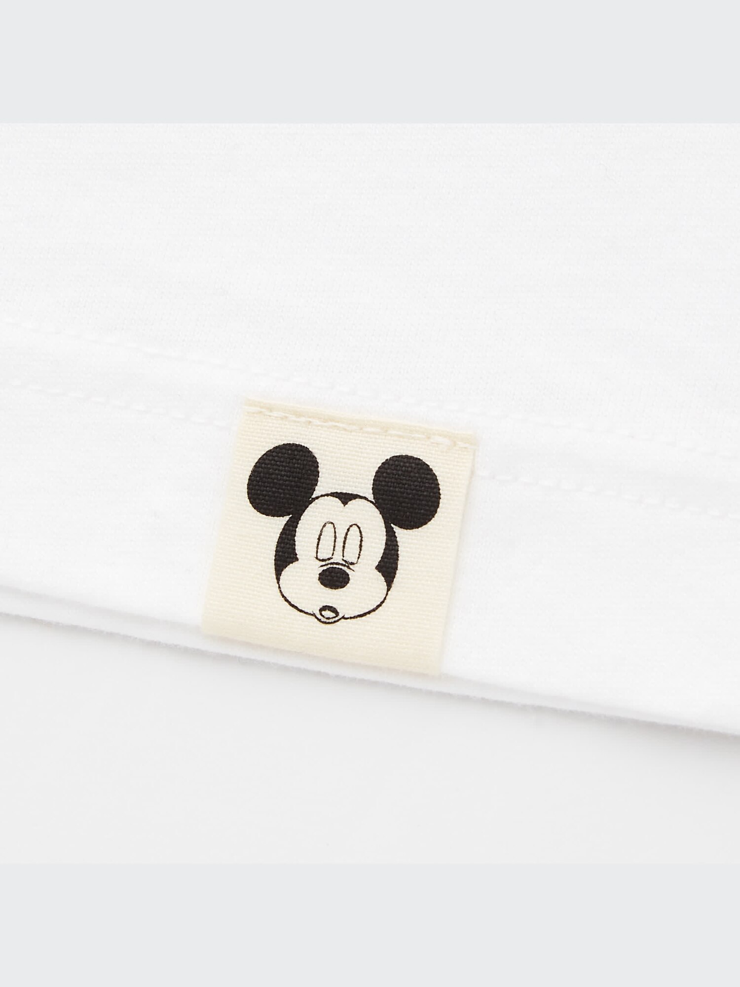ユニクロ公式 | ミッキーモチーフ UT グラフィックTシャツ（半袖
