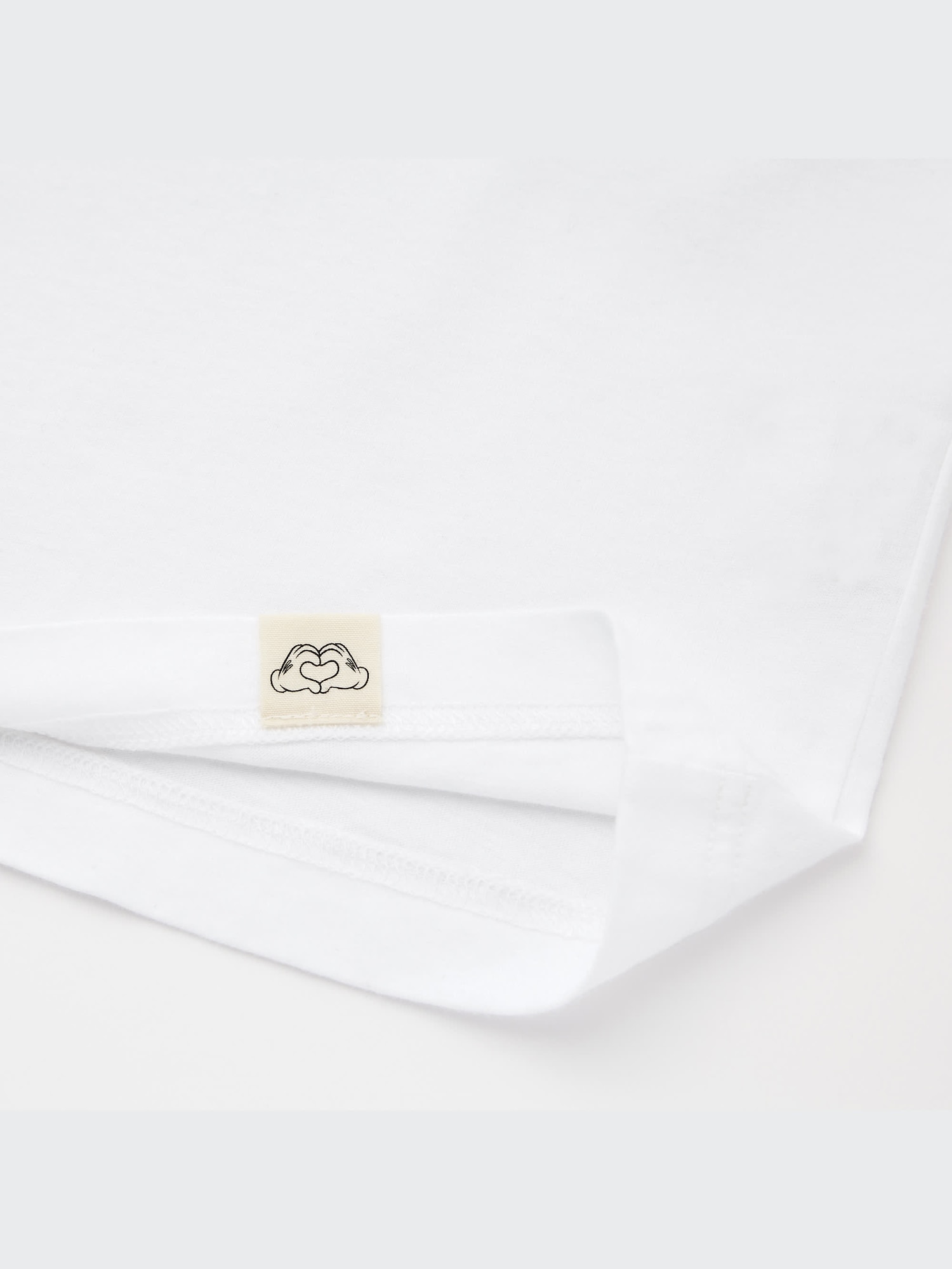 れれね ユニクロ公式 | ミッキーモチーフ UT グラフィックTシャツ（半袖