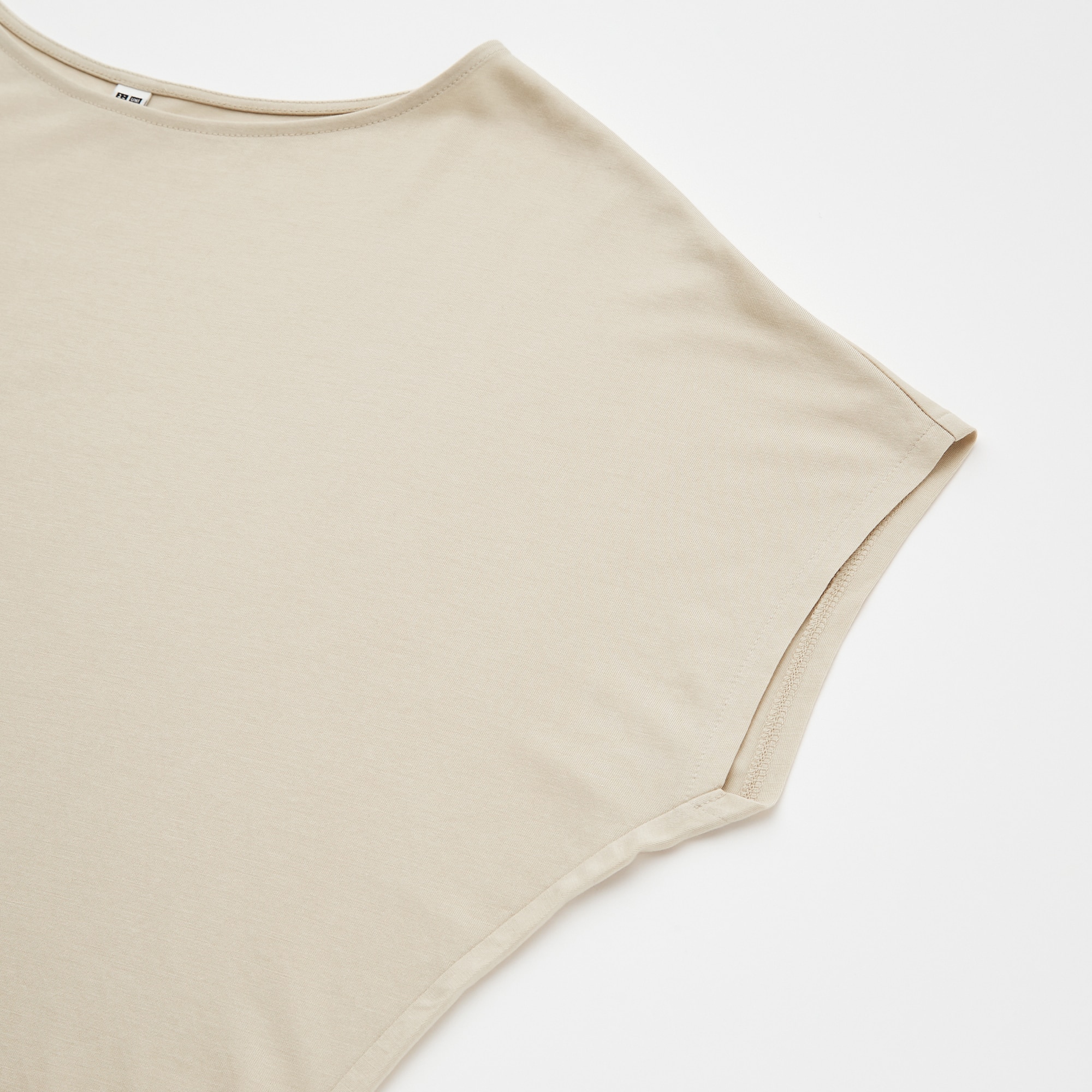 uniqlo drape tee