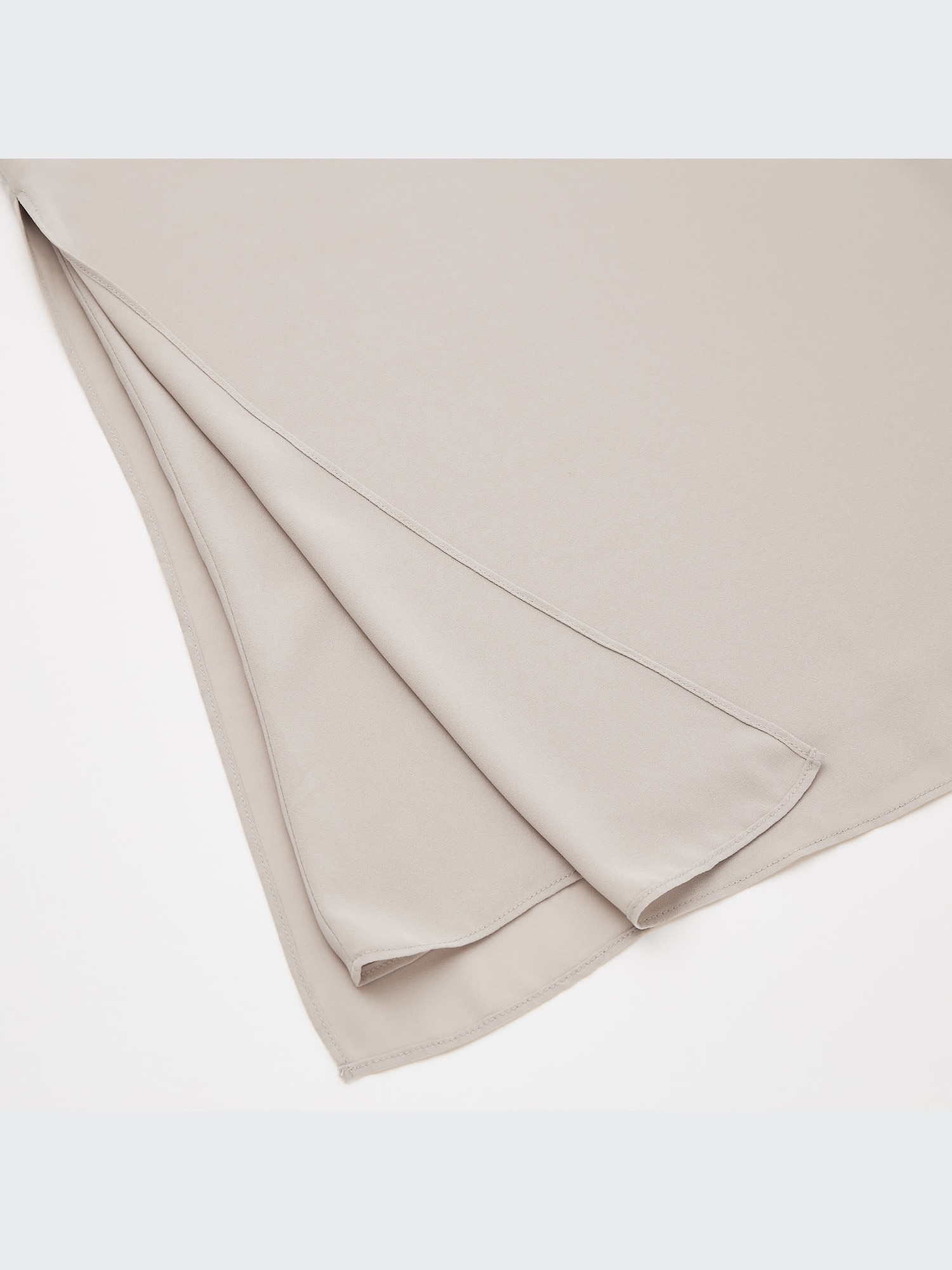 廃盤　未使用　naef Via ユニクロ公式 | シフォンスリットスカートパンツ（丈標準49～51cm）