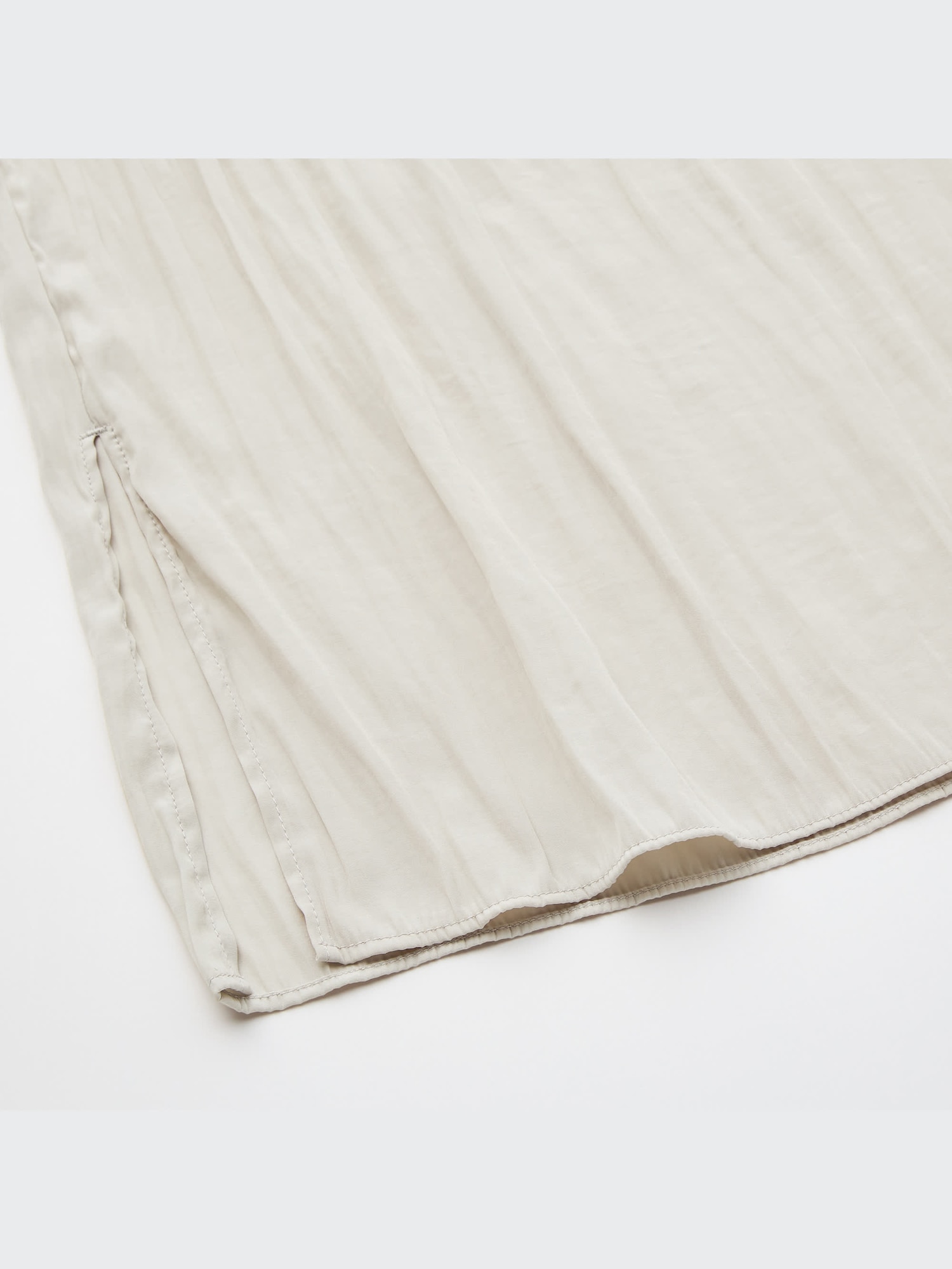 ユニクロ公式 | ワッシャーサテンスカートパンツ（丈短め41cm～44㎝）