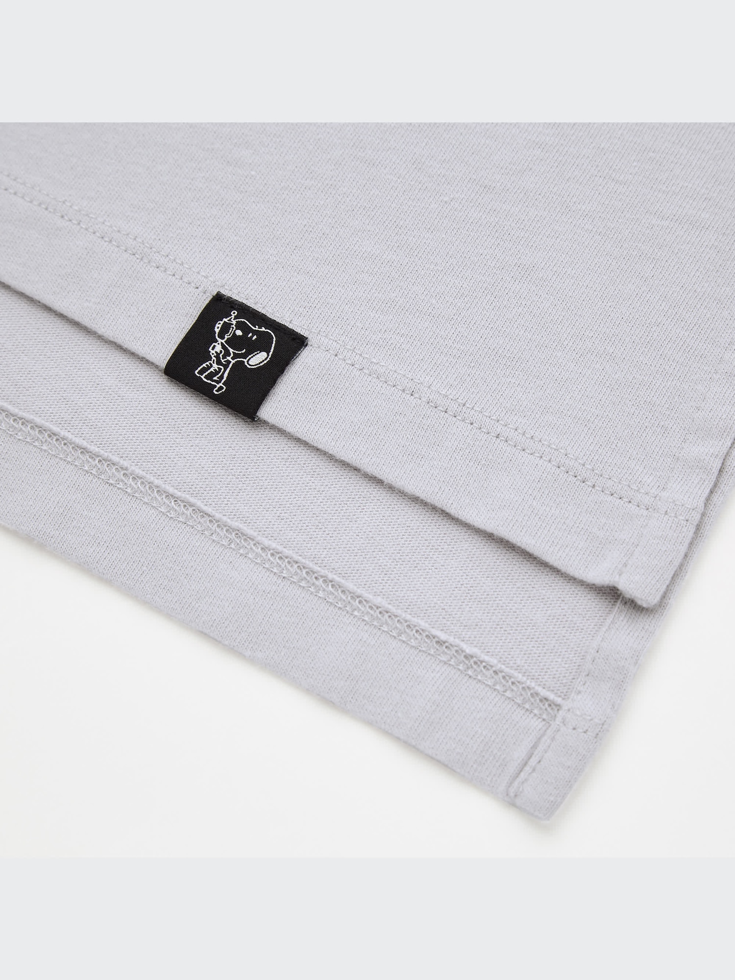 ユニクロ公式 | ピーナッツ ビンテージ UT グラフィックTシャツ ユニクロ公式 | ピーナッツ ビンテージ UT グラフィックTシャツ