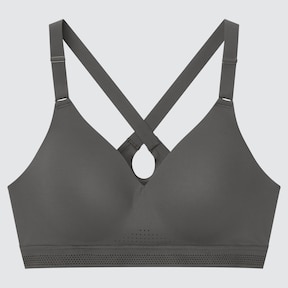 UNIQLO on X: The Active Racerback Wireless Bra is here to help you get  #ActiveYourWay. Find more new arrivals for every moment now:   #LifeWearAtHome  / X