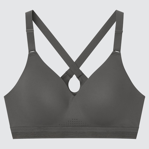 UNIQLO Philippines on X: Experience all day support in a variety of colors  with our #LifeWear essential Wireless Bra Beauty Light. The cup structure  stretches to fit every bust making sure you