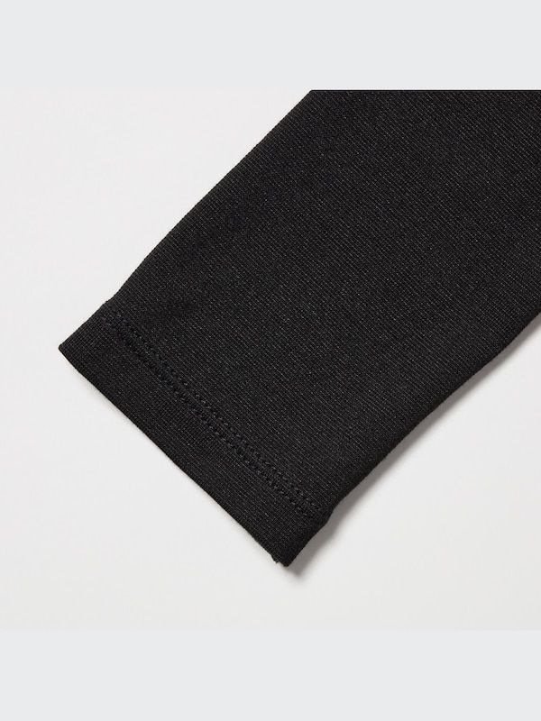 HEATTECH Scoop Neck Long Sleeve T-Shirt