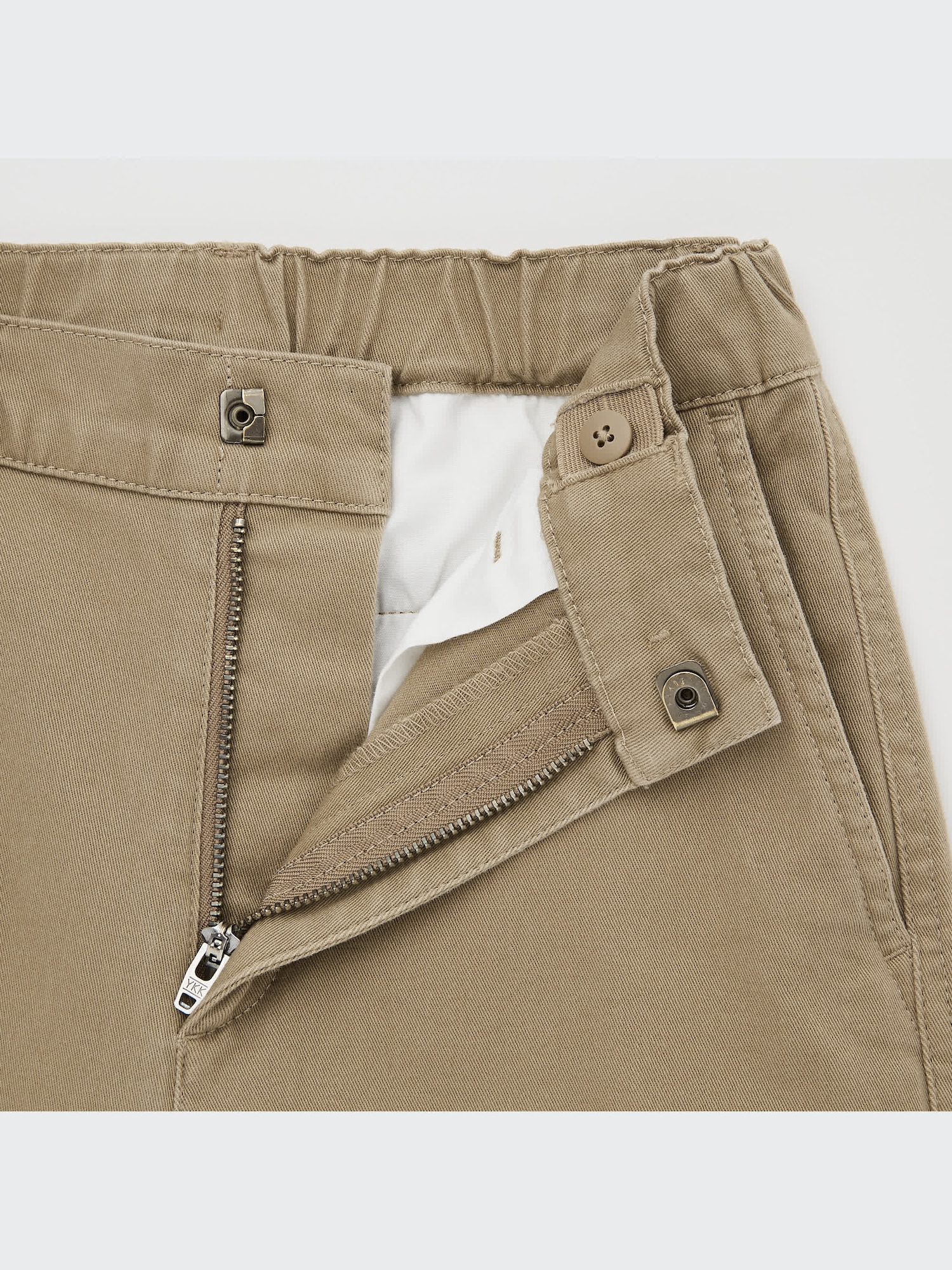 ユニクロ公式 | ウルトラストレッチレギュラーフィットチノパンツ