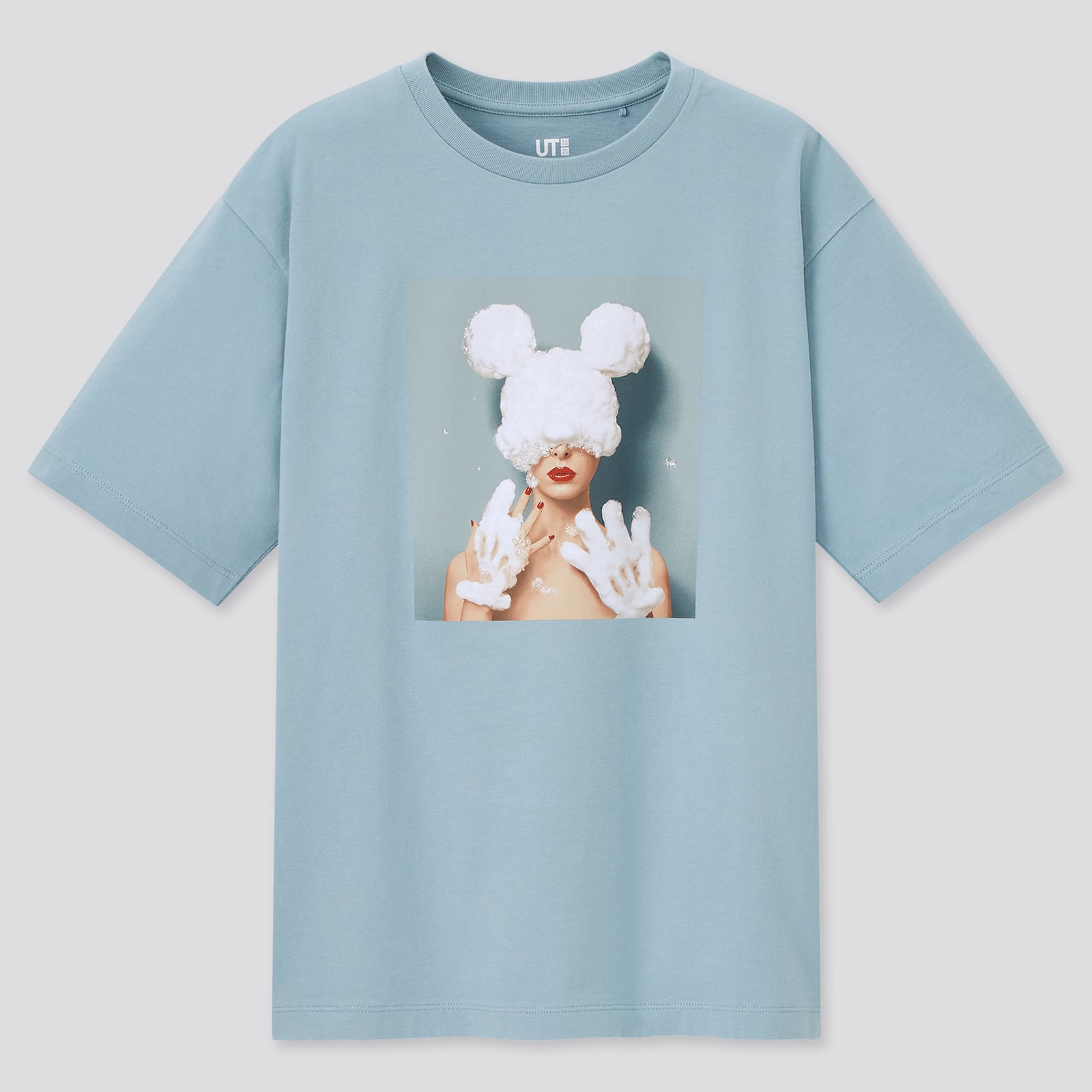 Women S Disney Art By Yuni Ut Short Sleeve Graphic T Shirt Uniqlo Ph Women S Disney Art By Yuni Ut Short Sleeve Graphic T Shirt Uniqlo Ph