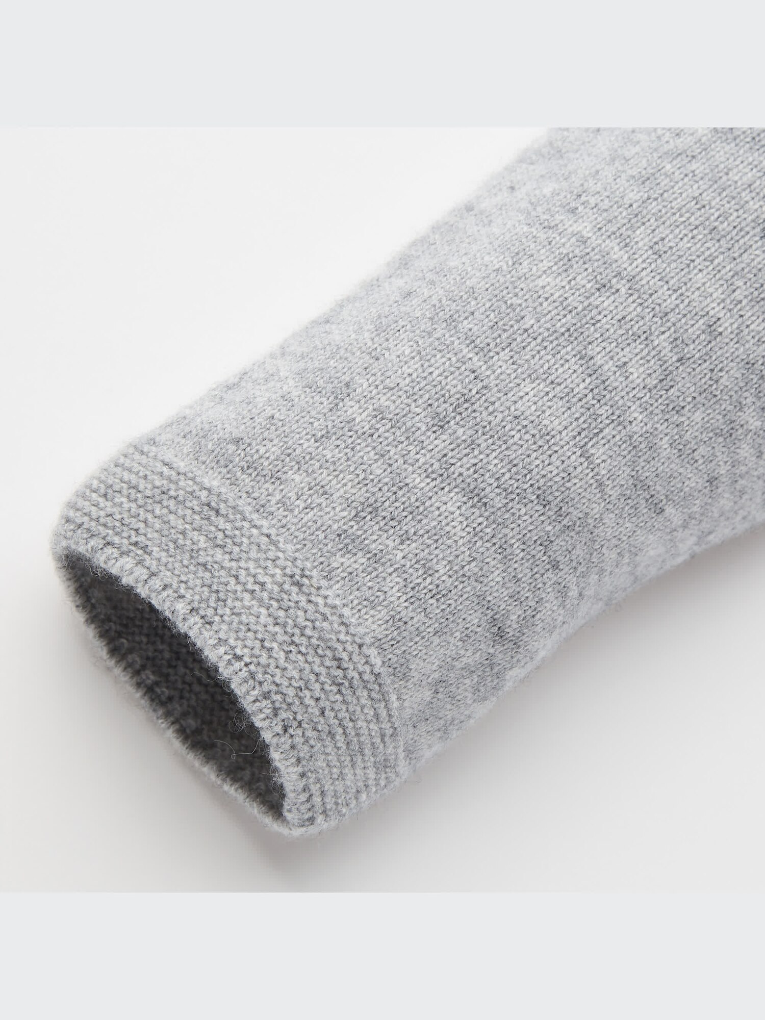 ユニクロ公式 | 3Dカシミヤブレンドタートルネックセーター（長袖）