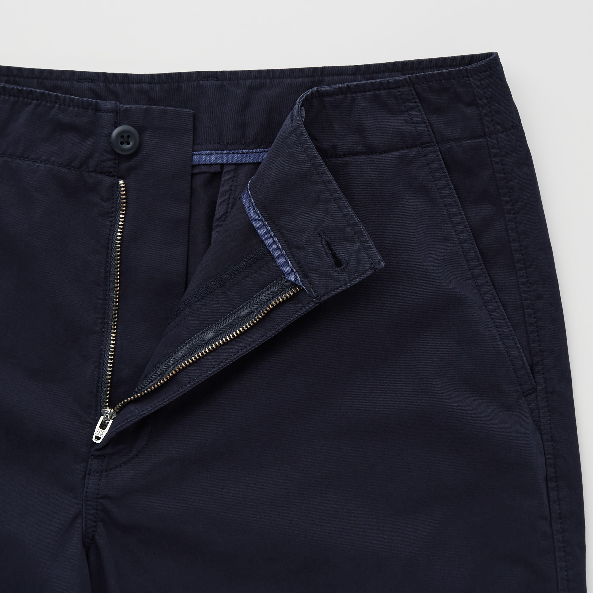 uniqlo navy chinos