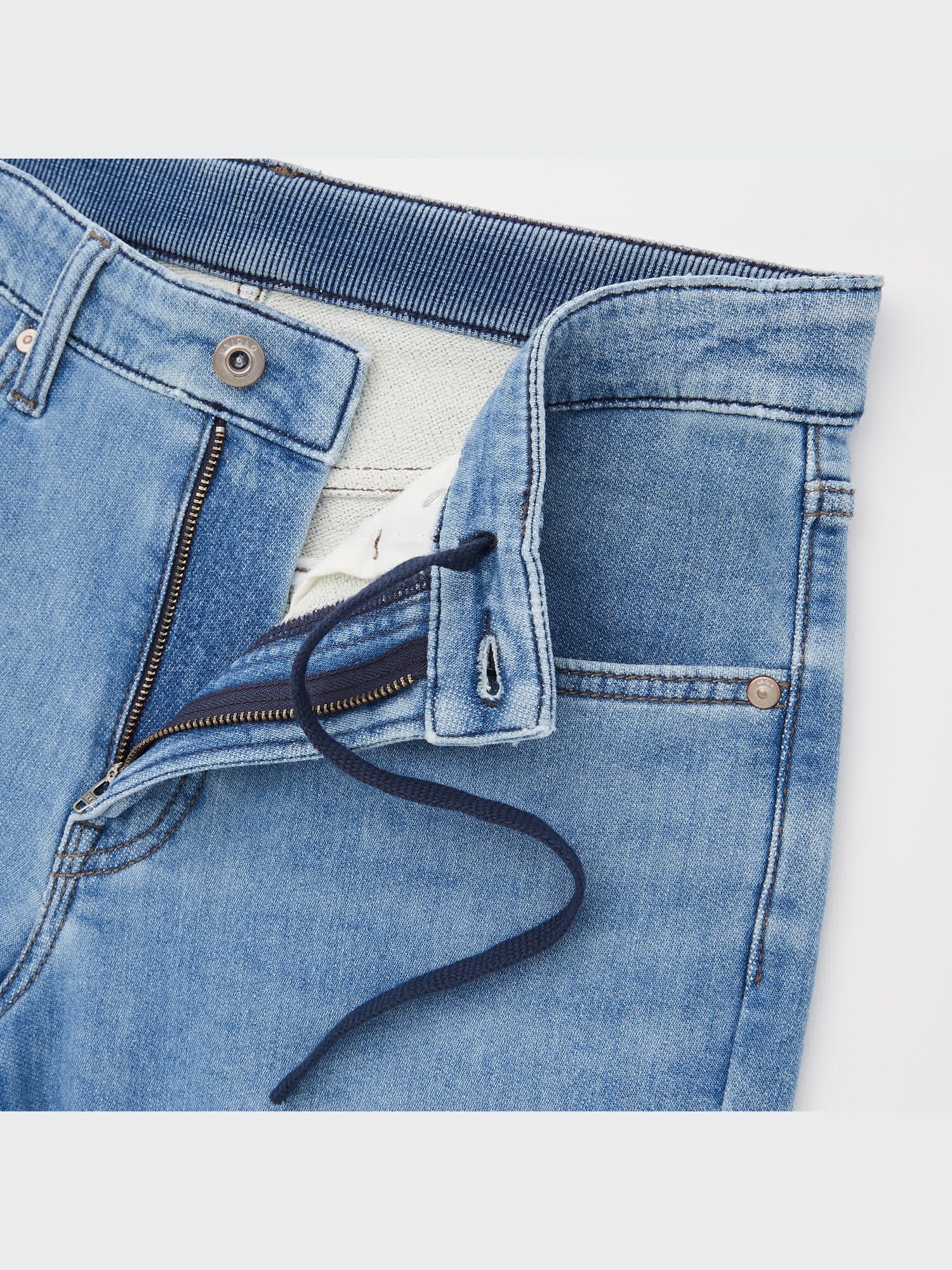 ユニクロ公式 | EZYジーンズ（スリムフィット・丈標準76～79cm）