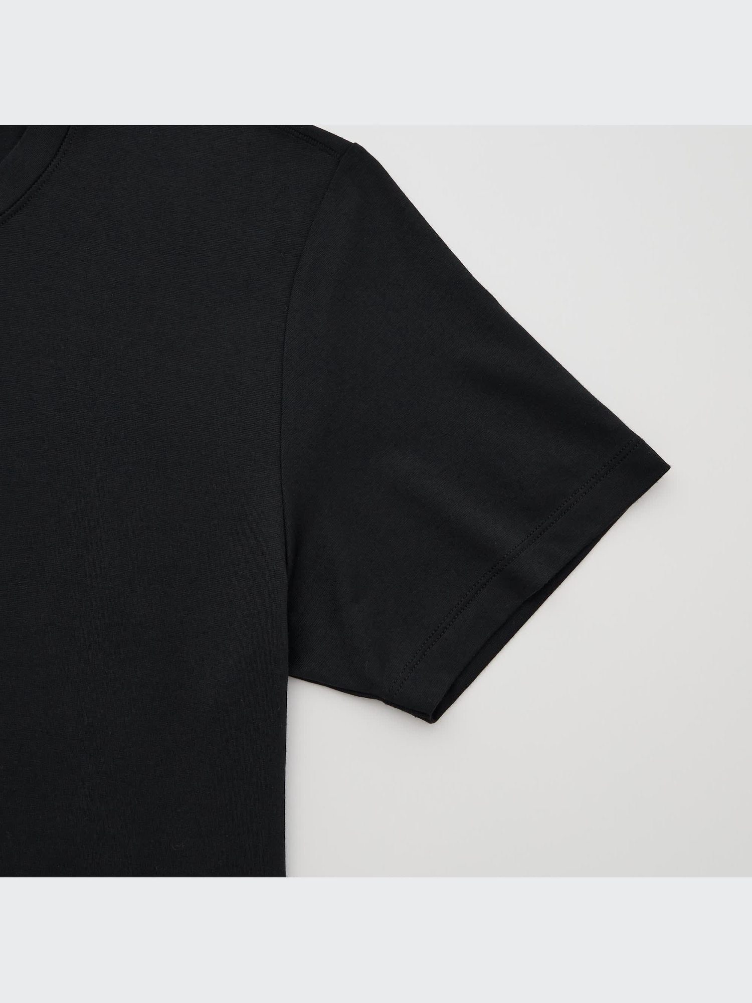 ひろき出品 ユニクロ公式 | ヒートテッククルーネックT