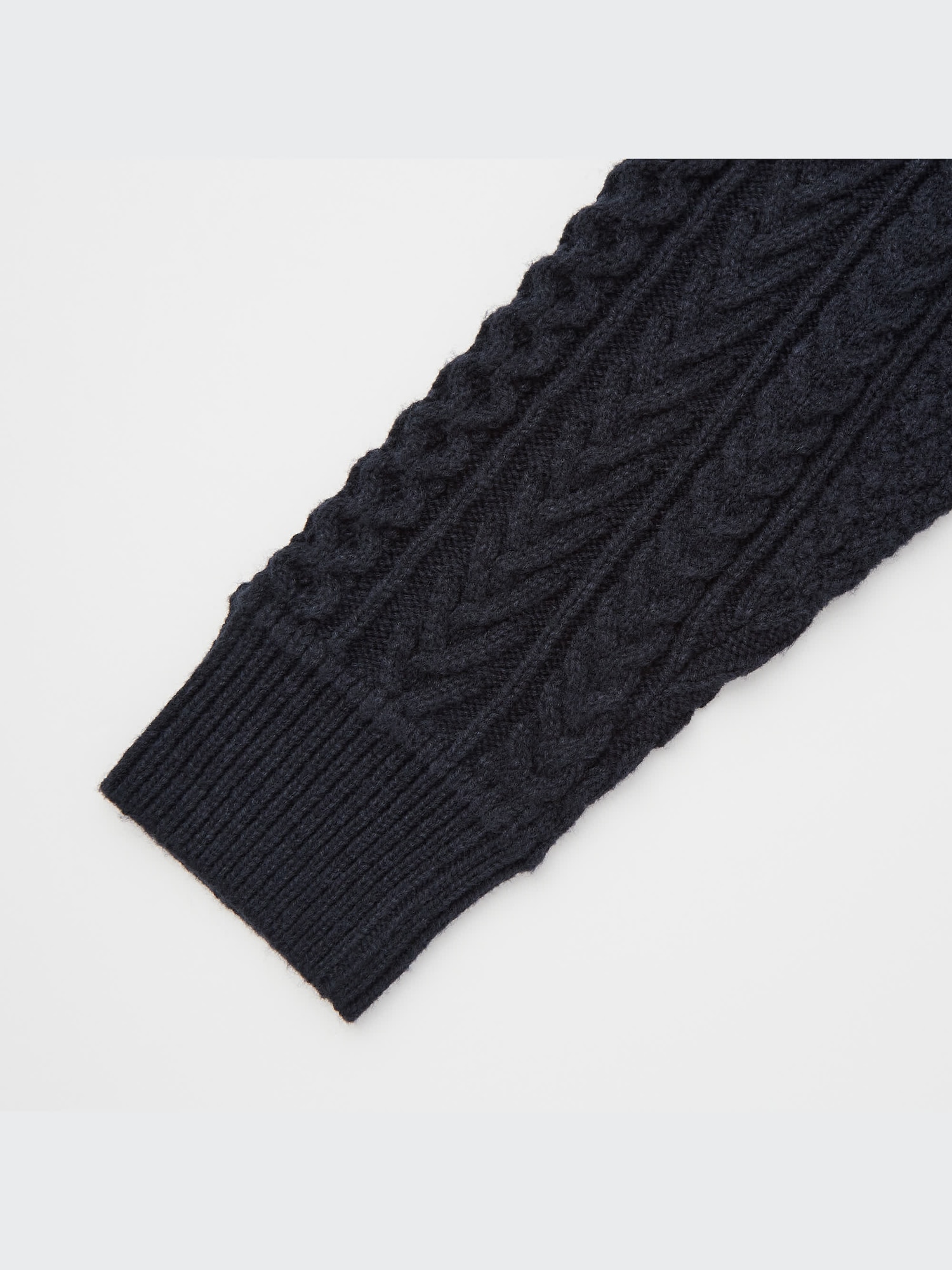 新品　ユニクロ　ライトウェイトローゲージ アランクルーセーター（長袖）Lサイズ UNIQLO U ライトウェイトローゲージクルーネックセーター ナチュラル