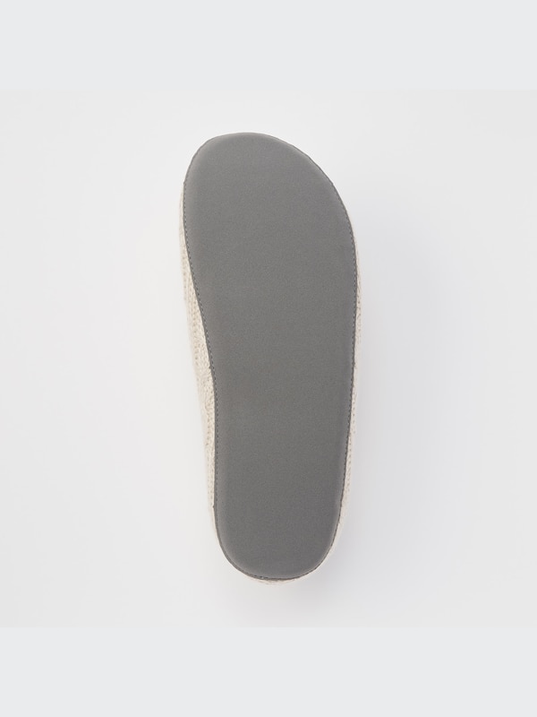 ケーブルルームシューズ