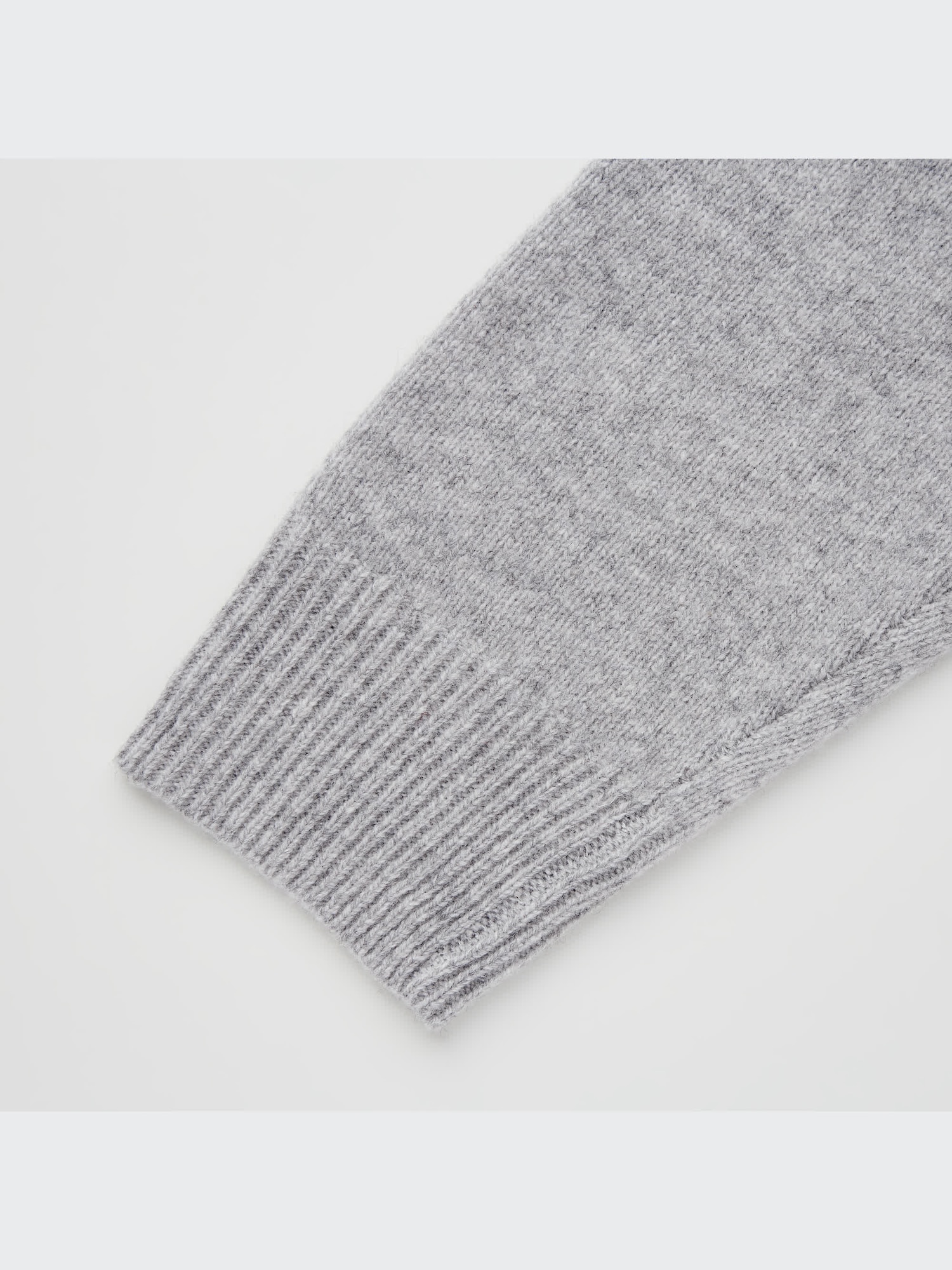 ユニクロ公式 | プレミアムラムVネックセーター（長袖）