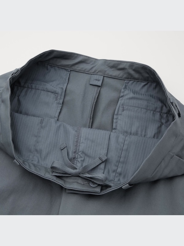 Celana Pendek Stretch Slim Fit