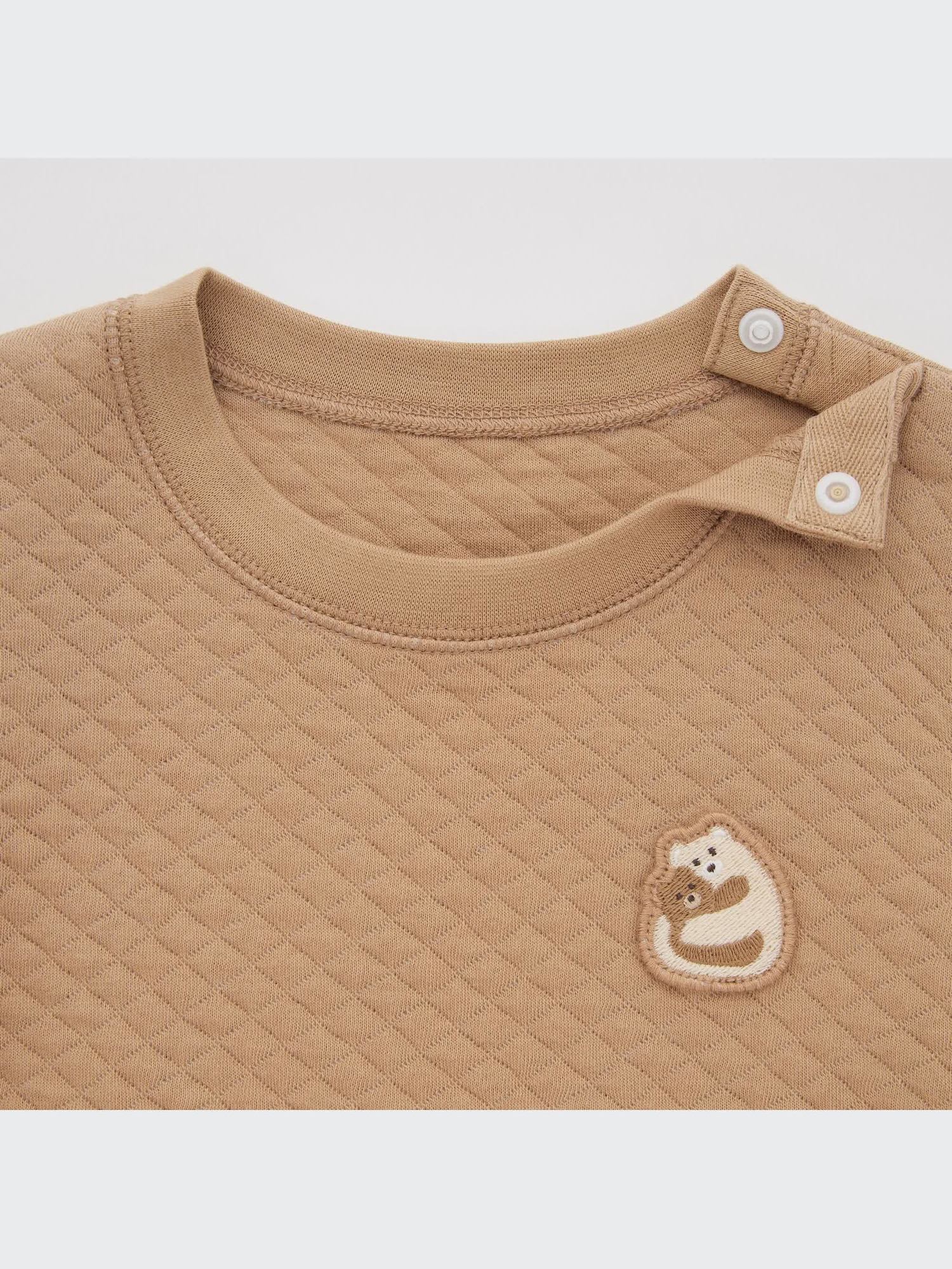 【新品】UNIQLO キルトパジャマ 110 くま ベージュ グリーン ユニクロ公式 | くまのプーさんコレクション キルトパジャマ（長袖）