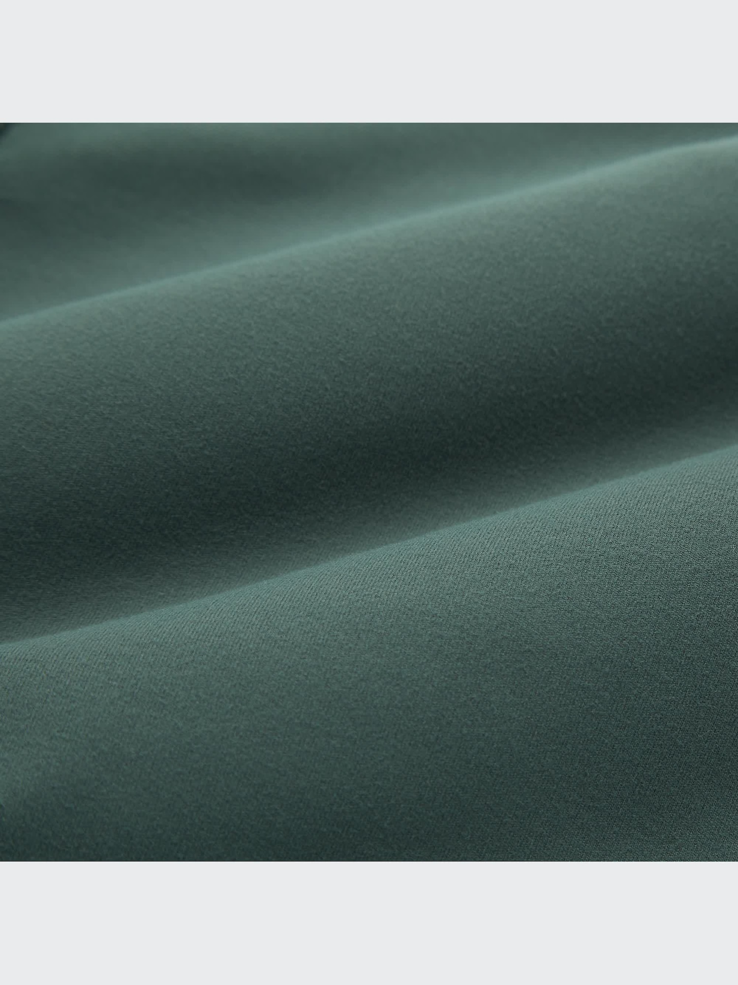 OBJモデル OBJ着用　限定モデル ユニクロ公式 | ワイヤレスブラアクティブスクエアネック