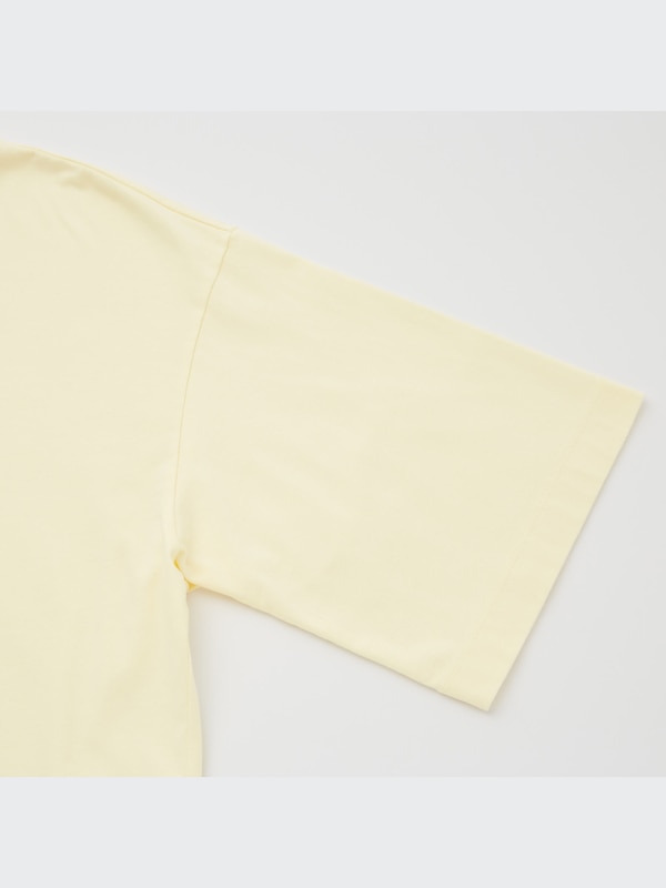 ピーナッツ・サンデー・スペシャルズ UT グラフィックTシャツ（半袖・オーバーサイズフィット）