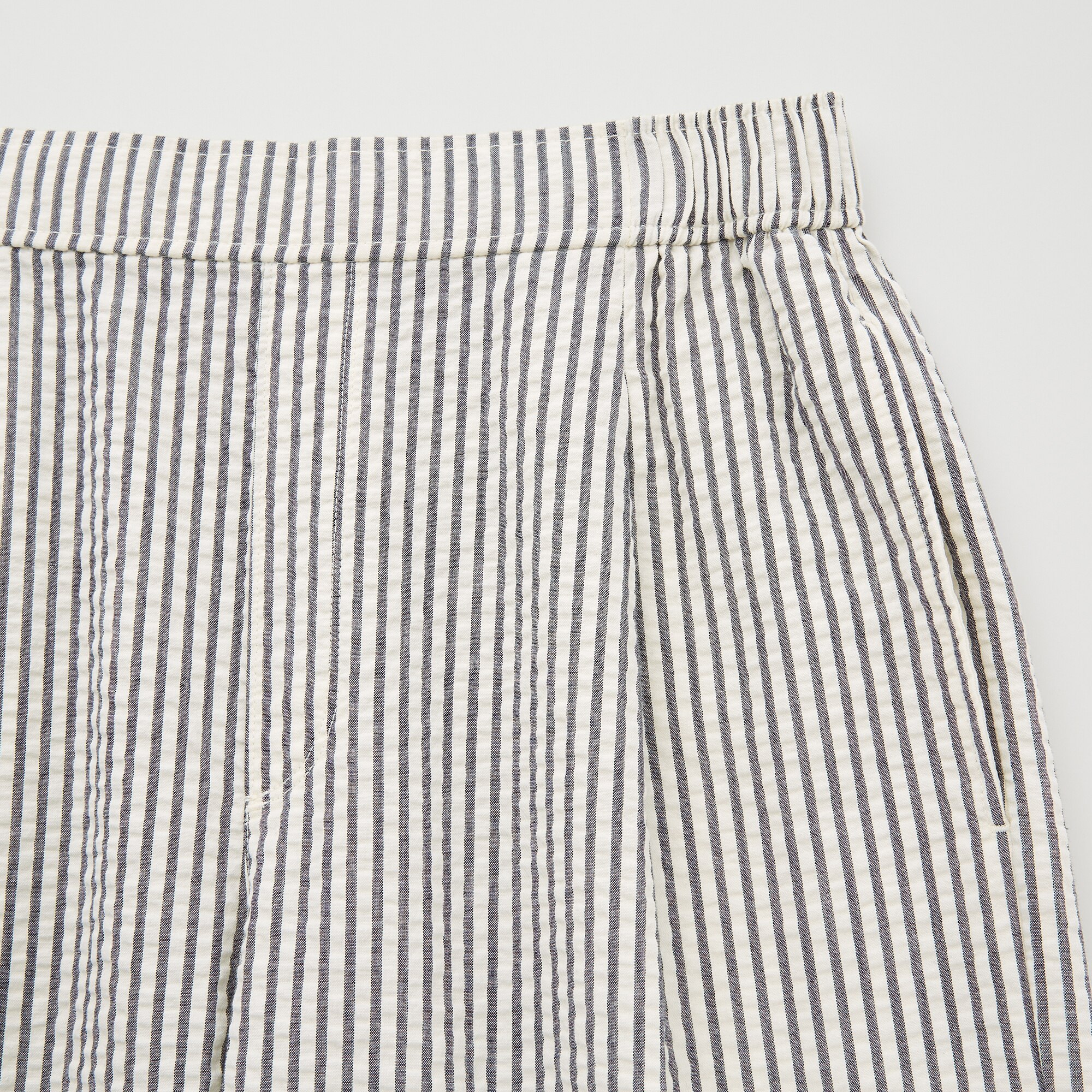 Uniqlo hot sale striped pants