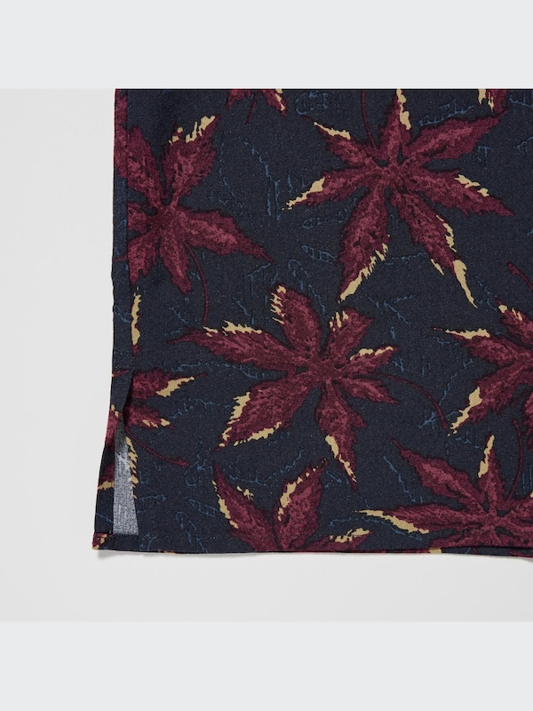 Kemeja Motif Unsodo Kerah Terbuka