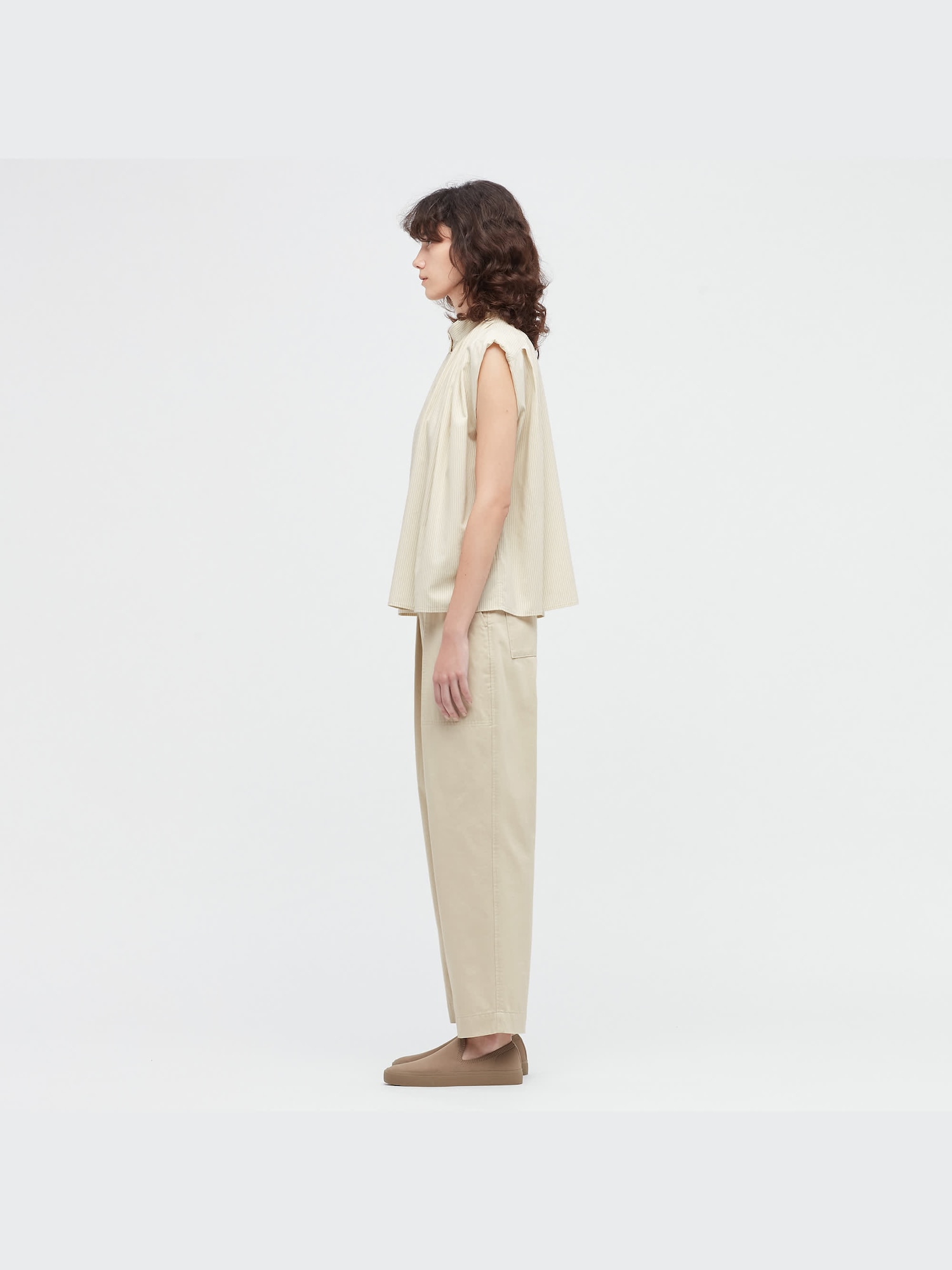 ユニクロ公式 | ギャザーシャツ（ノースリーブ）