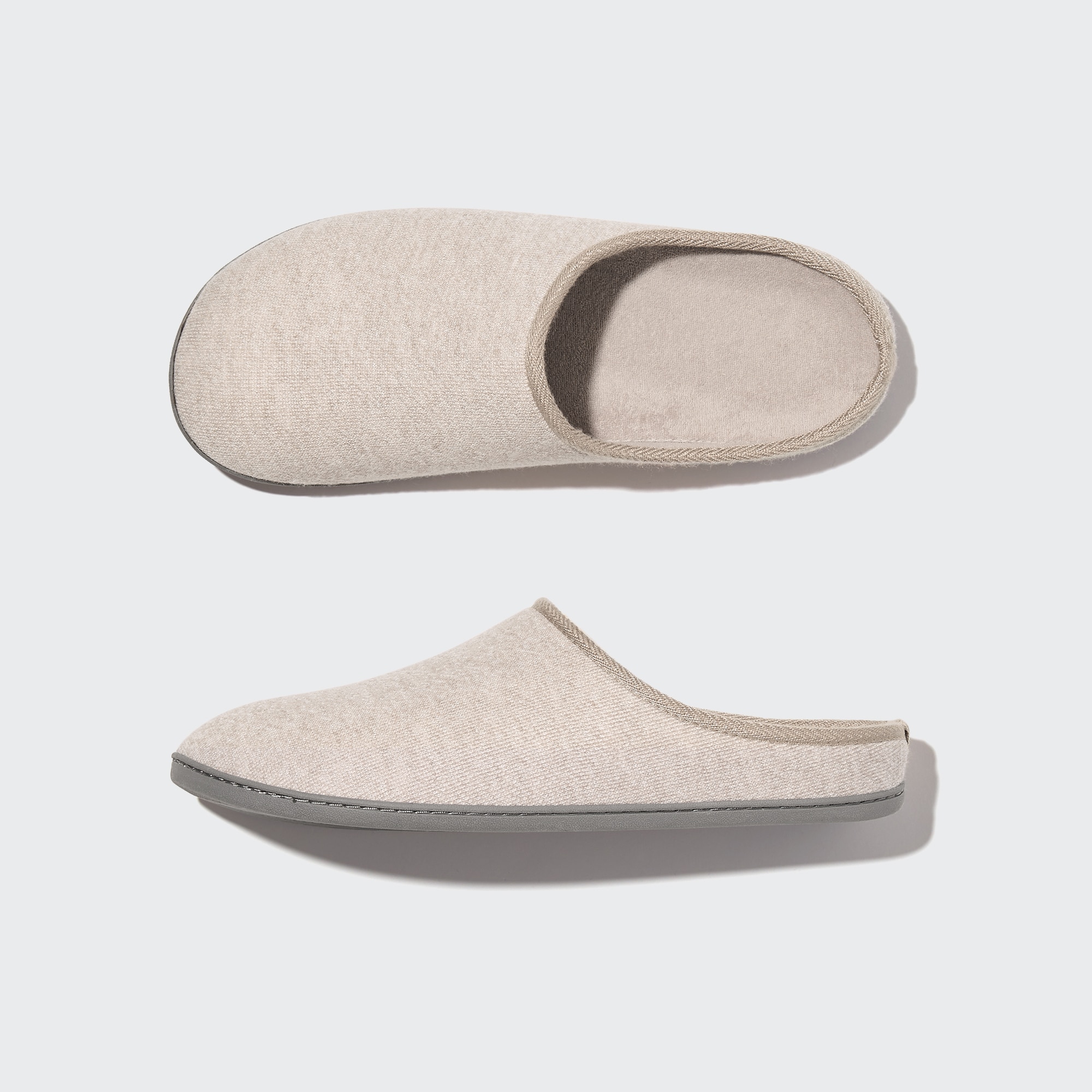 Uniqlo on sale bedroom slippers