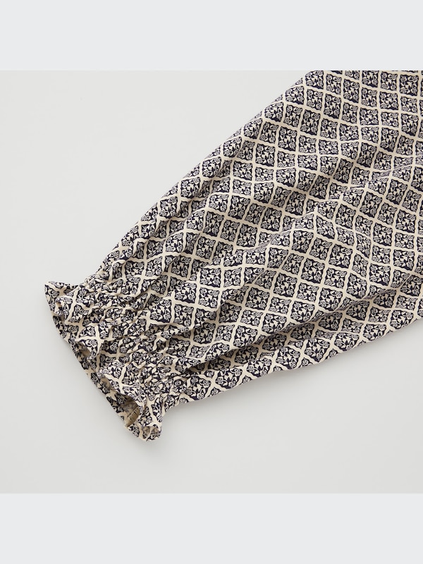 Blus Batik Motif Lengan Panjang
