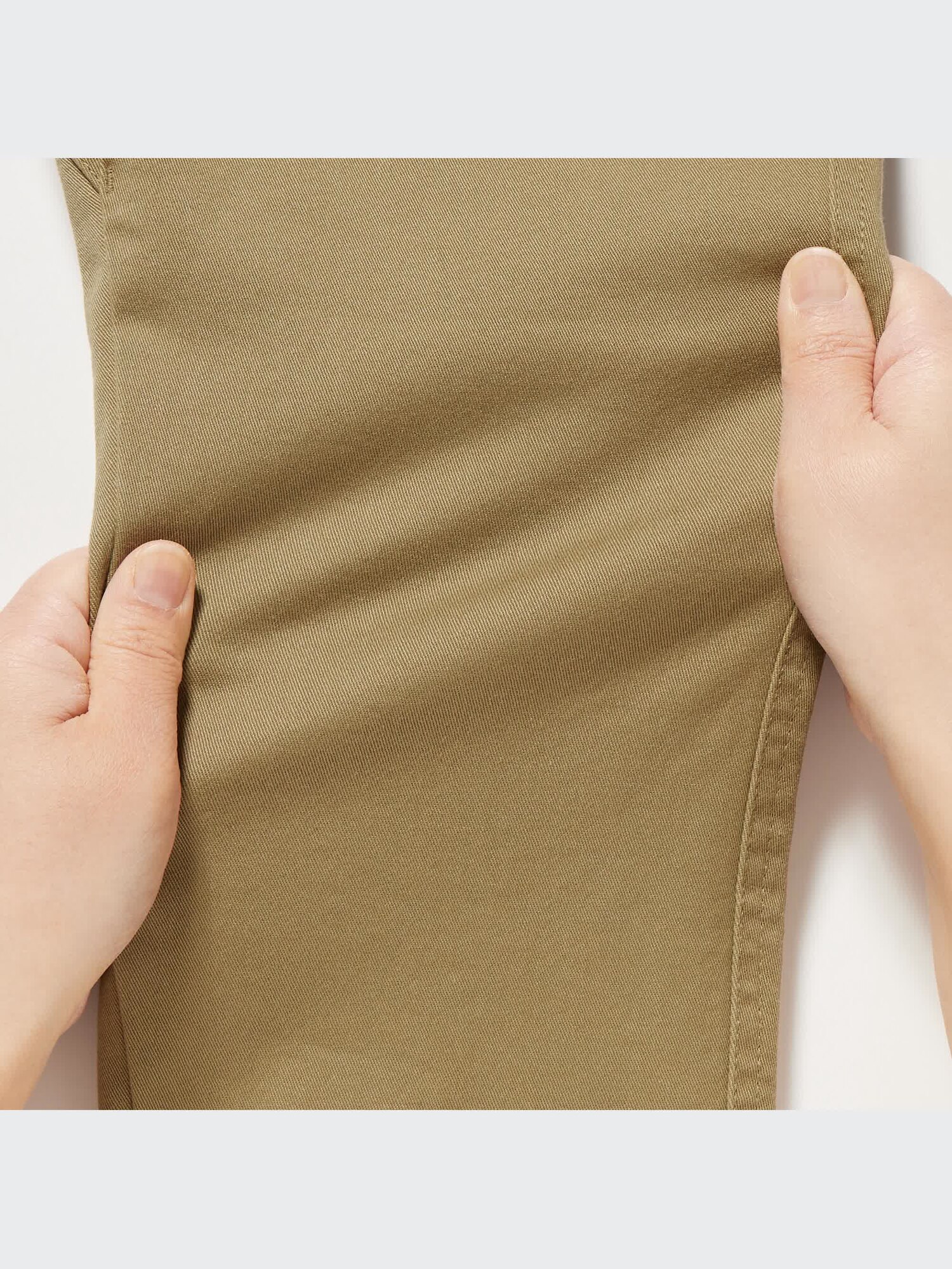 ユニクロ公式 | ウルトラストレッチテーパードパンツ